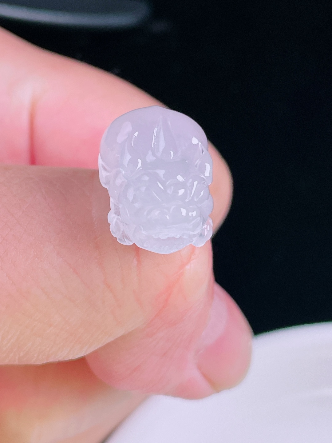 白冰貔貅，老种起光，细底通透，尺寸：18.3/13/9.6mm0929