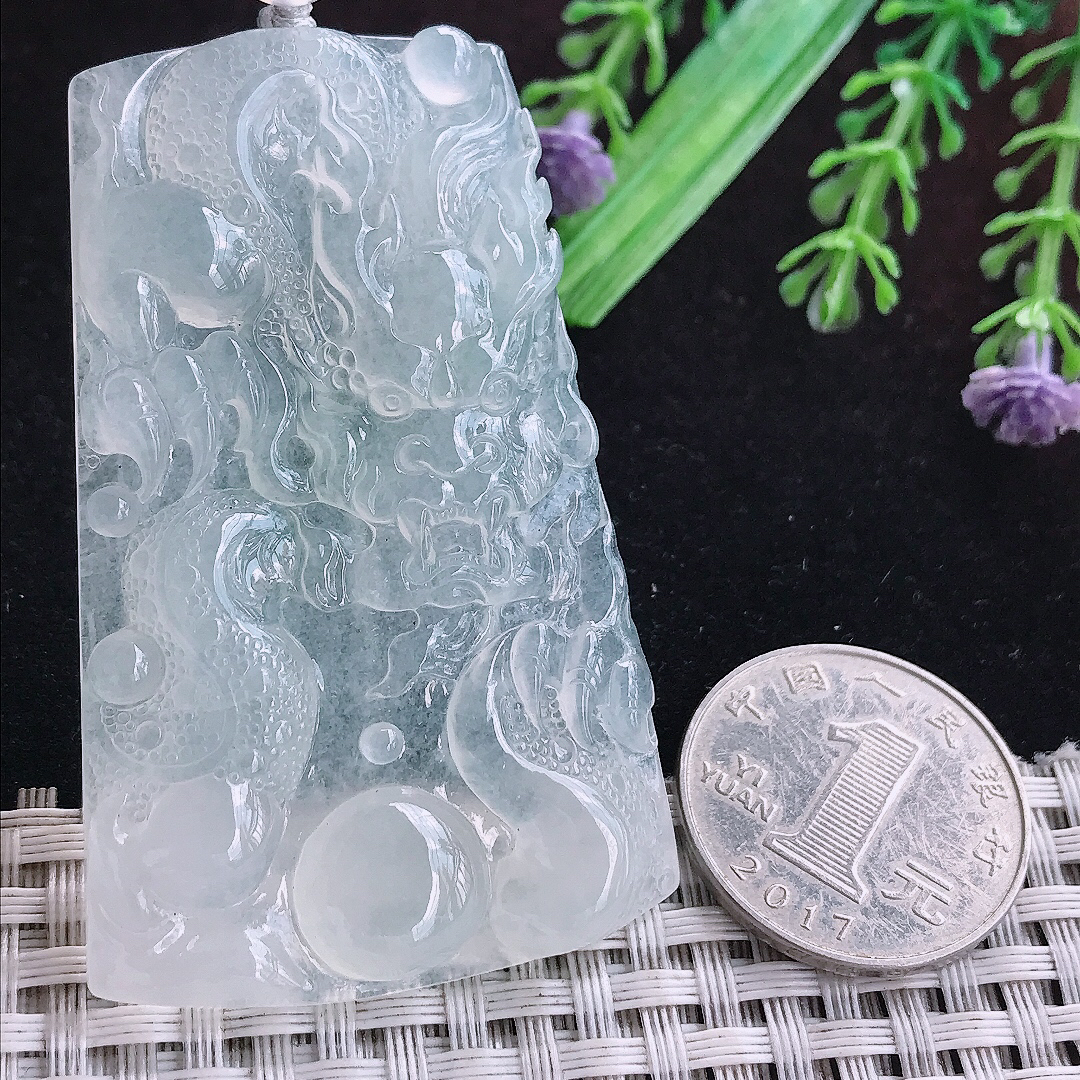 实拍A货翡翠61/38.5/5.8老坑冰透起胶冰种龙牌吊坠翡翠挂件