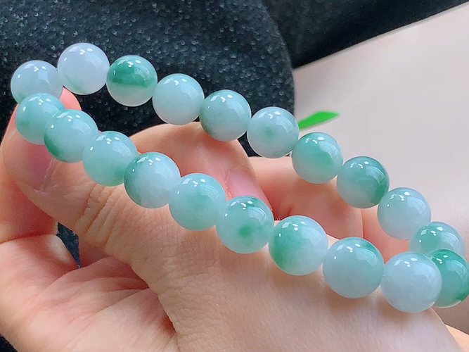 ️ 飘花手链，尺寸取一9.8mm，包A附证书0340
