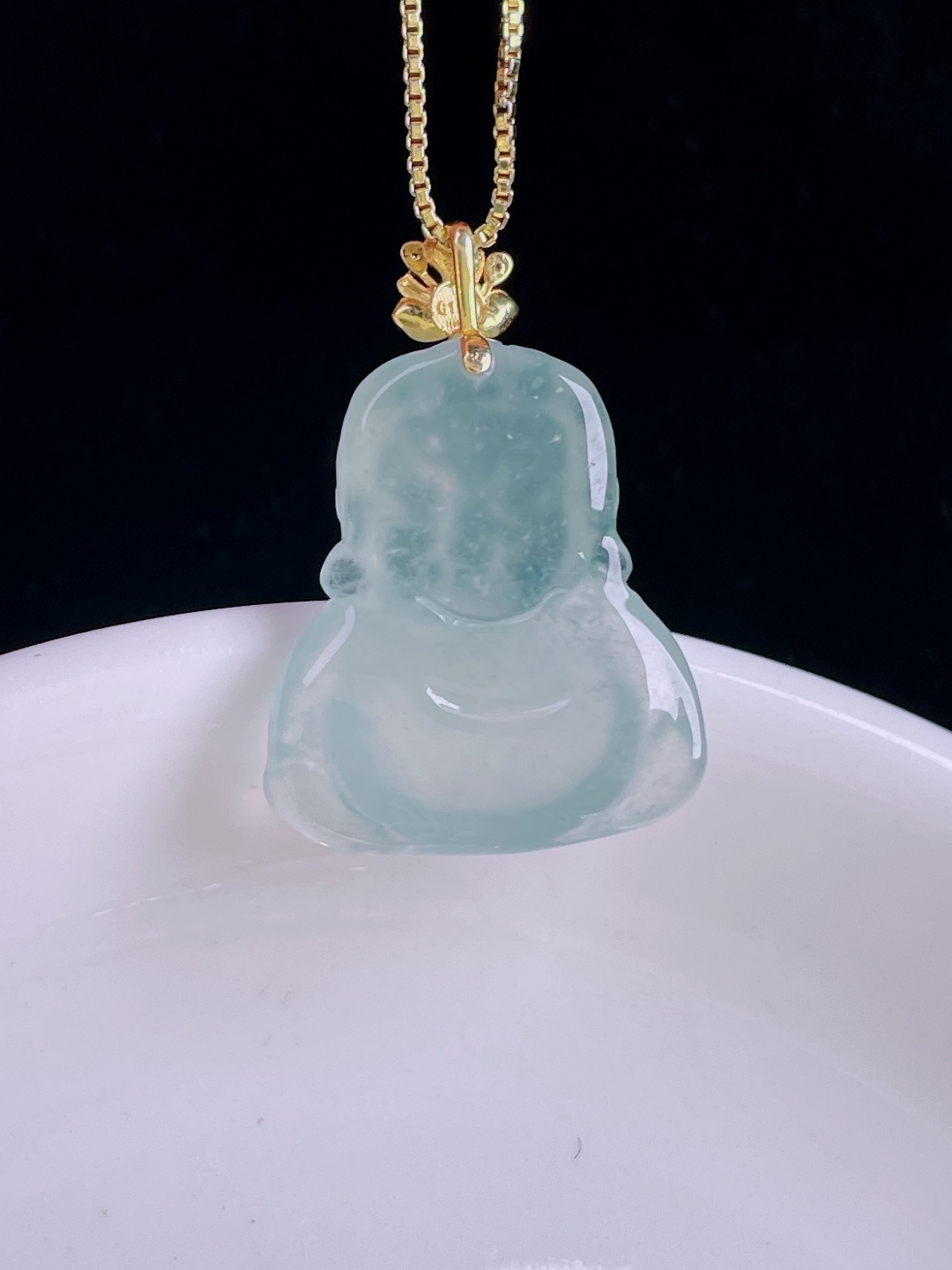 ️宝宝佛，18k镶嵌，老种起光，细底通透，尺寸：28裸石22.8/19.3/6mm0929