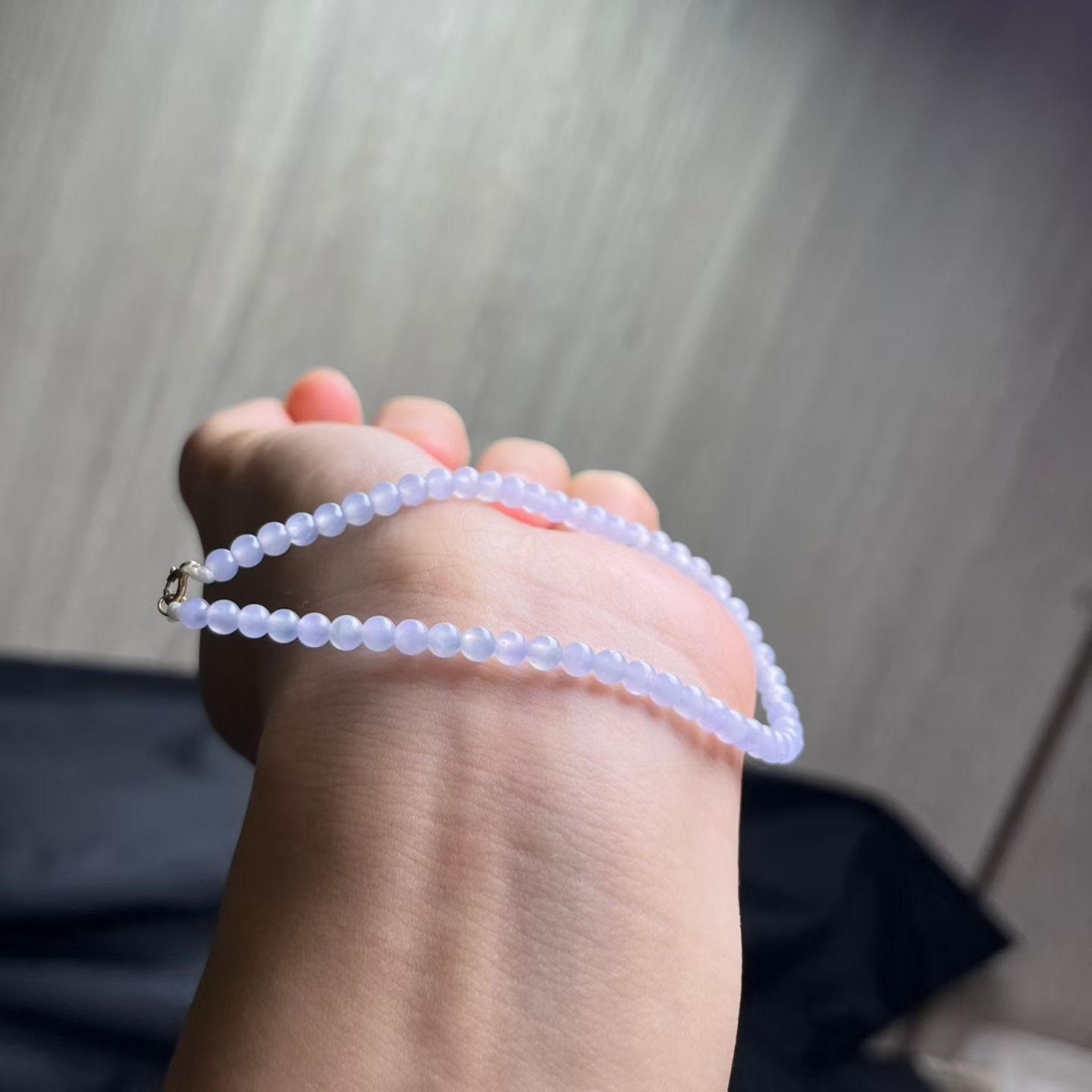 ️ 紫色飘花手串，卡3.5mm，53颗