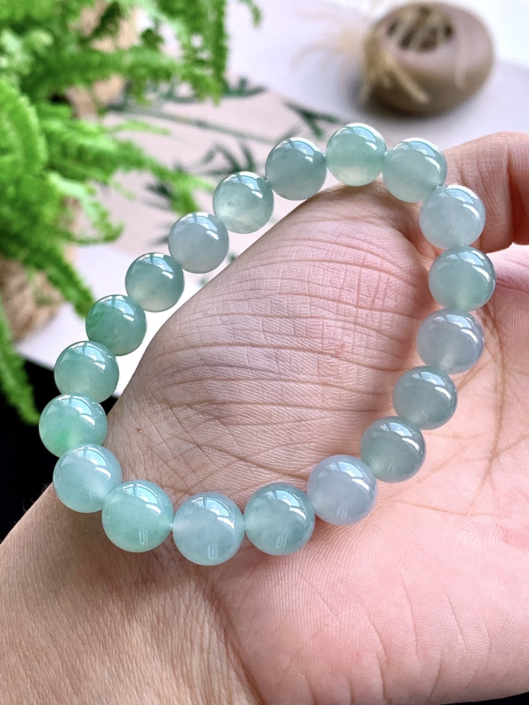 【珠子】️冰晴水手串圆珠子手串 【说明】缅甸 性比高 【尺寸】9.9mm 【重量】32克