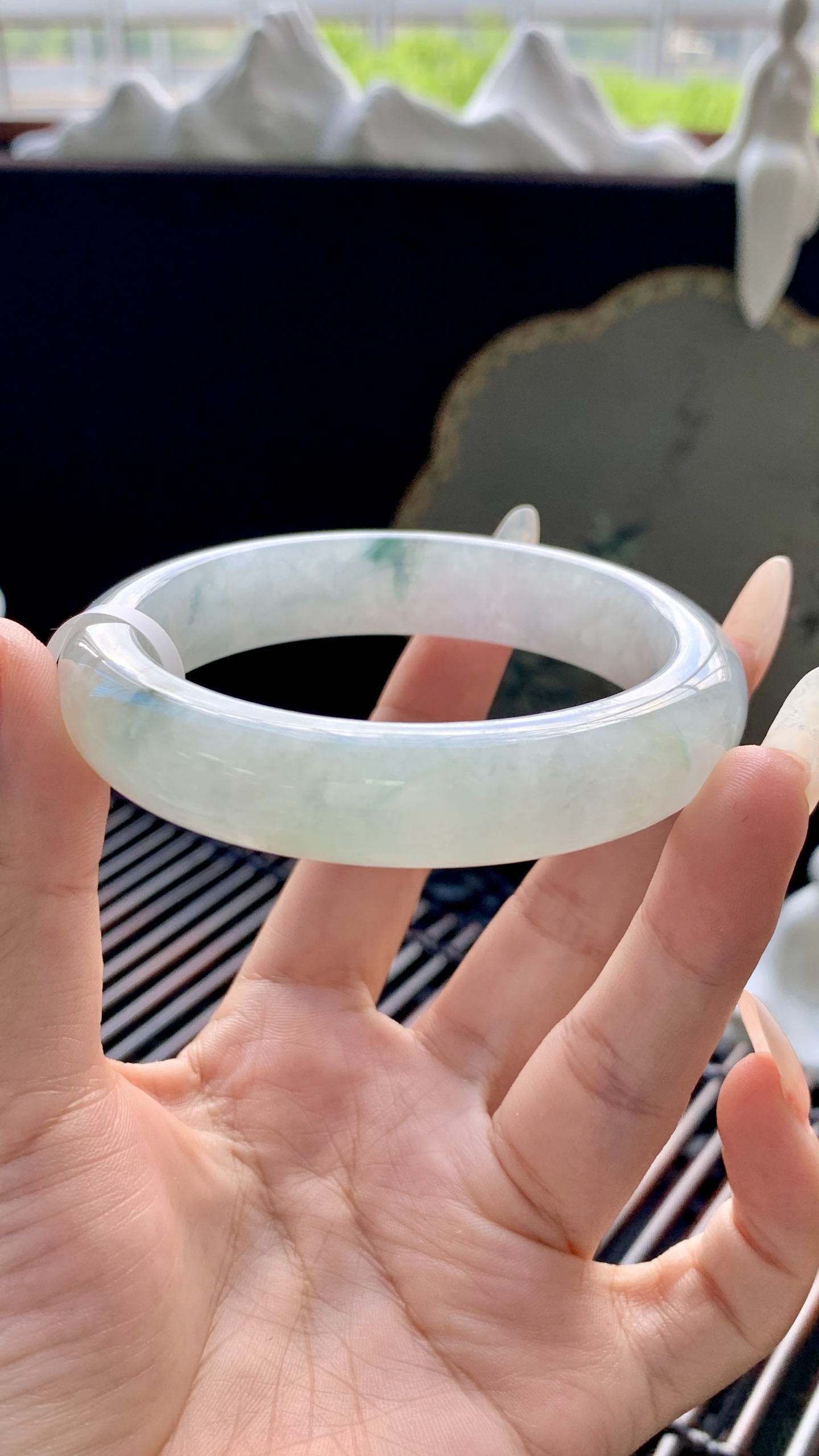宽版飘花正圈手镯成品 A6928-1 尺寸：58-14-9