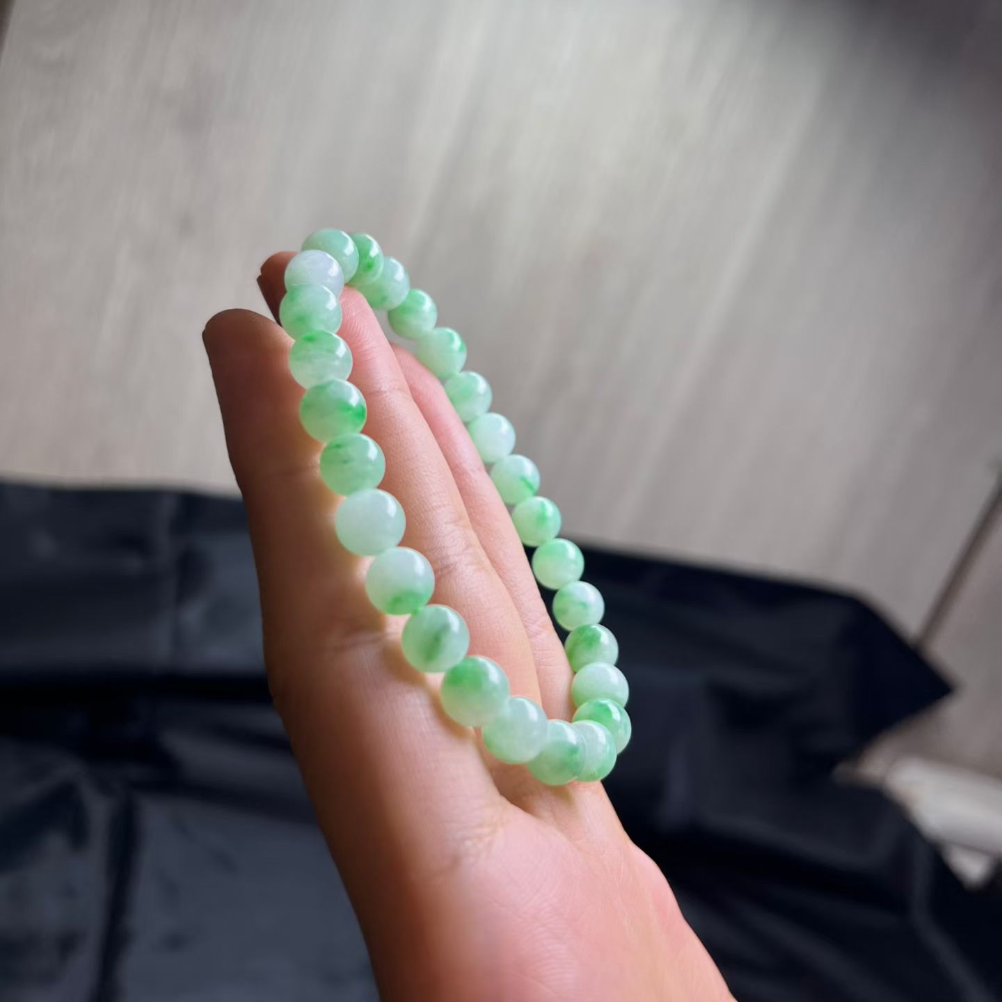 秒杀️ 晴底绿花手串，卡7mm-7.2mm，26颗