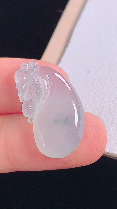 ️冰飘花福袋，无裂，尺寸:22.8-13.0-3.8mm 26