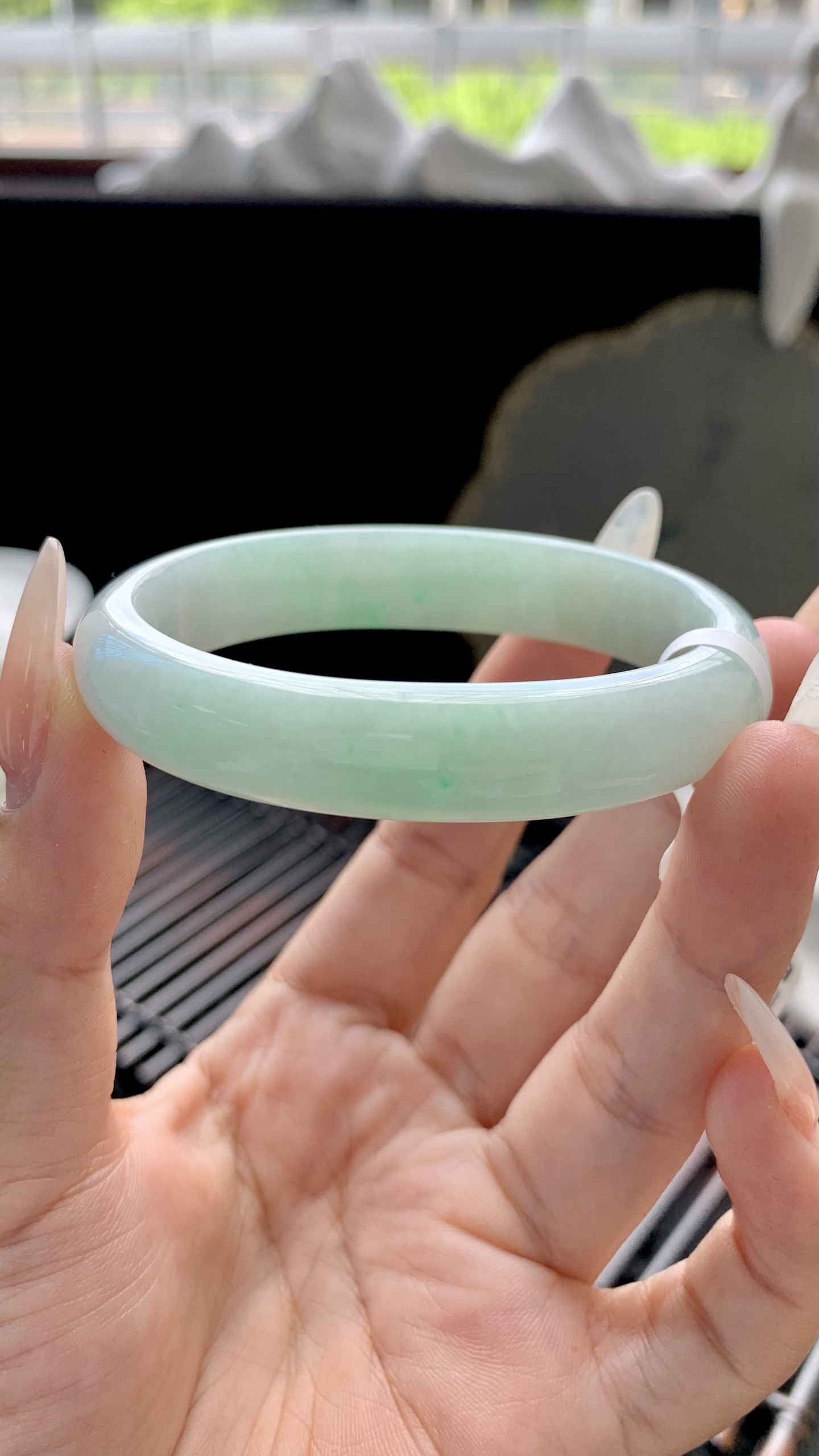 飘绿贵妃手镯成品 B0928-5 尺寸：53-11-7
