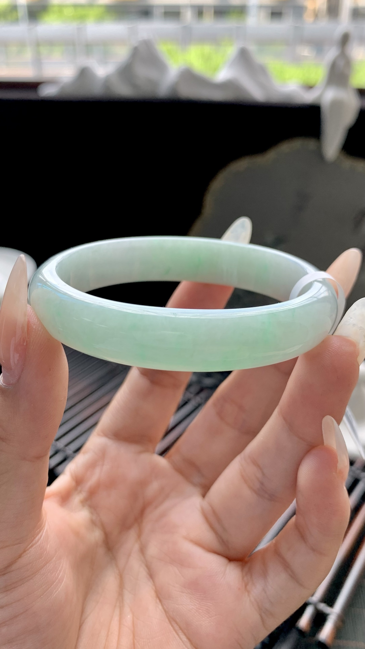 飘绿贵妃手镯成品 B0928-5 尺寸：53-11-7