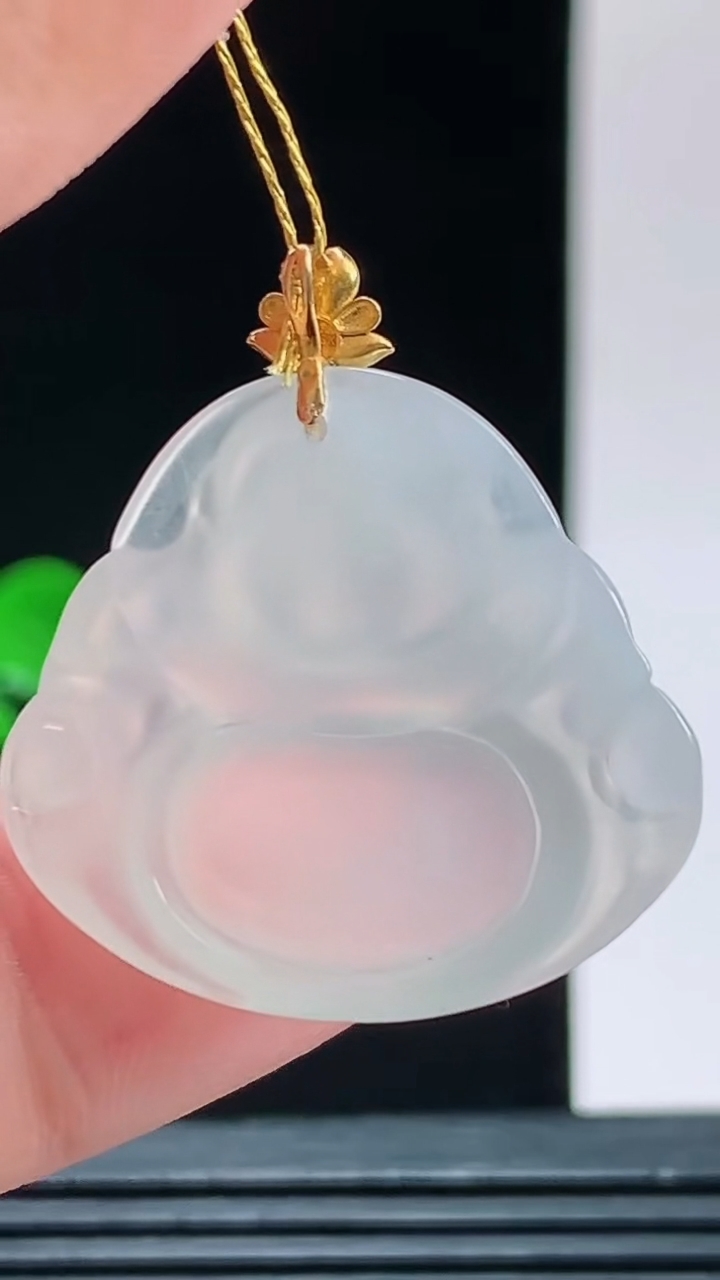 天然A货翡翠种白冰佛公吊坠，尺寸23.6-26.1-6.4重量:6.00g 1010
10月11日