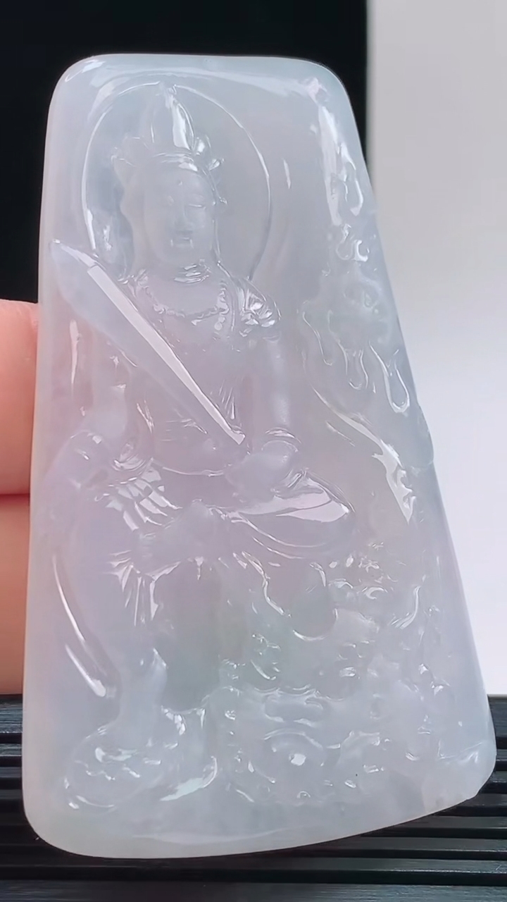 天然A货翡翠文殊菩萨吊坠，尺寸67.5-41-5.9重量:35.18g 1010
10月11日