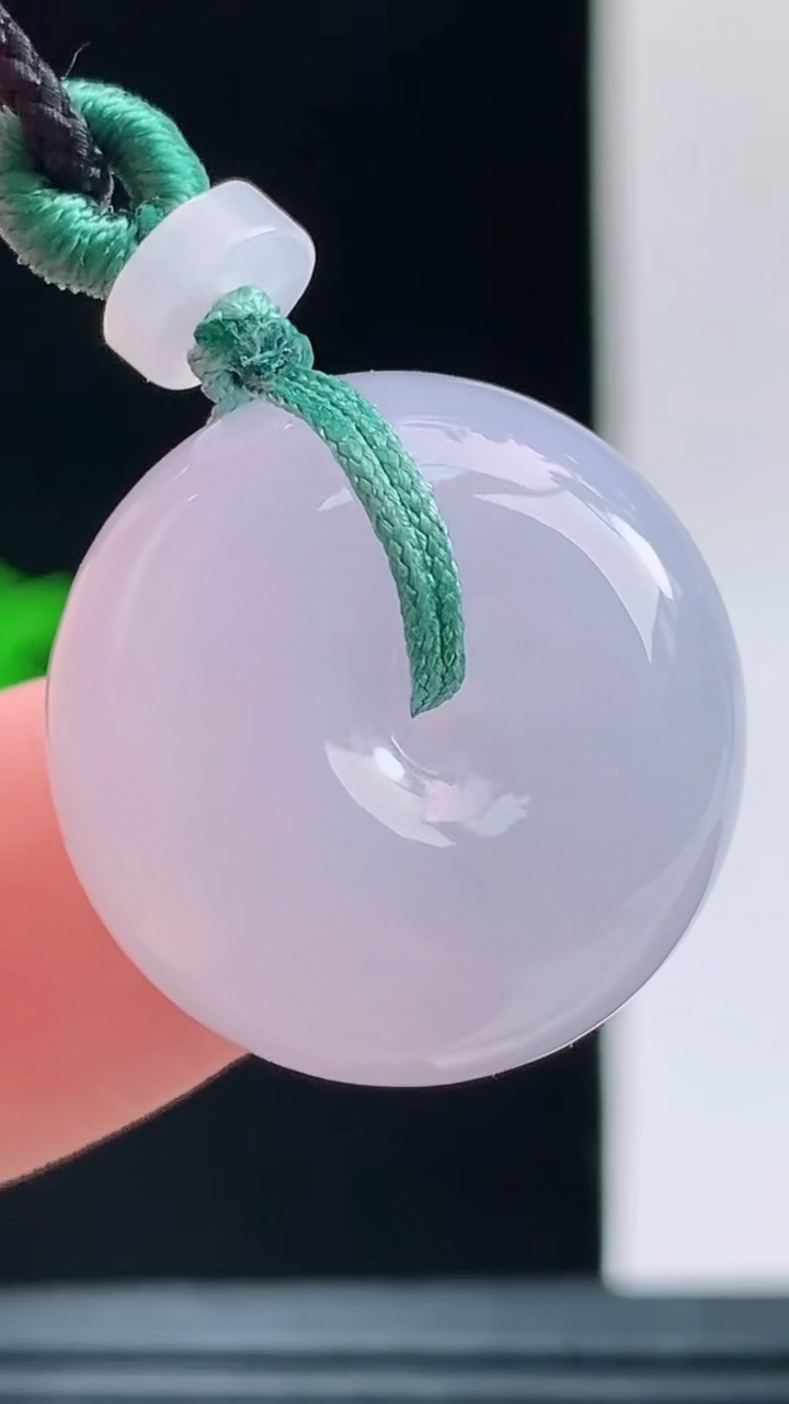 天然A货翡翠紫罗兰平安扣吊坠，尺寸20.1-11.9重量:9.95g 1010
10月11日