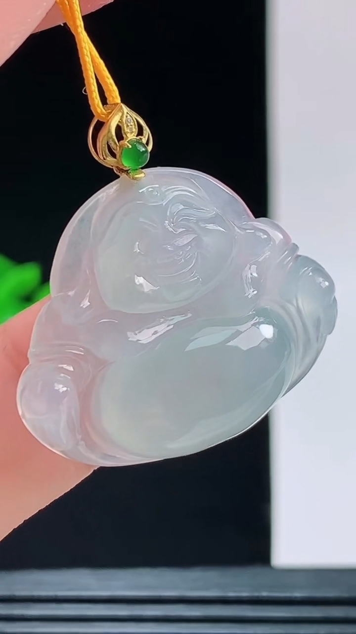 天然A货翡翠佛公吊坠，尺寸23.8-29-5.9重量:5.88g 1010
10月11日