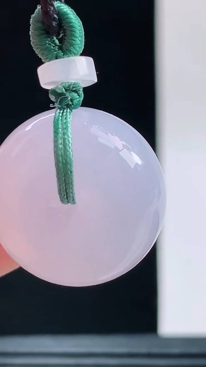 天然A货翡翠紫罗兰平安扣吊坠，尺寸20.1-11.9重量:9.95g 1010
10月11日