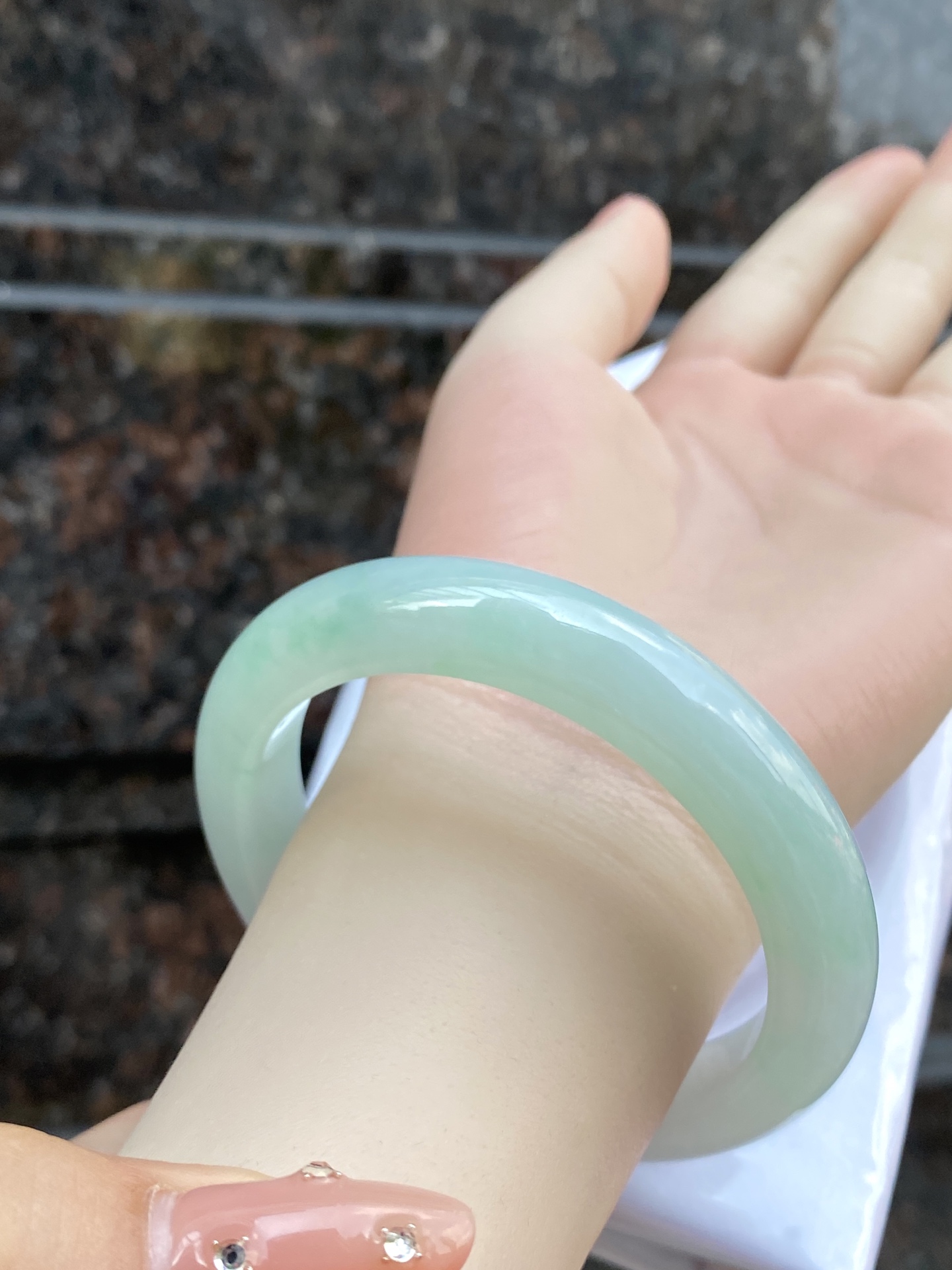 飘绿正圈手镯 尺寸：58.2-12.2-9.4 0CSL260930