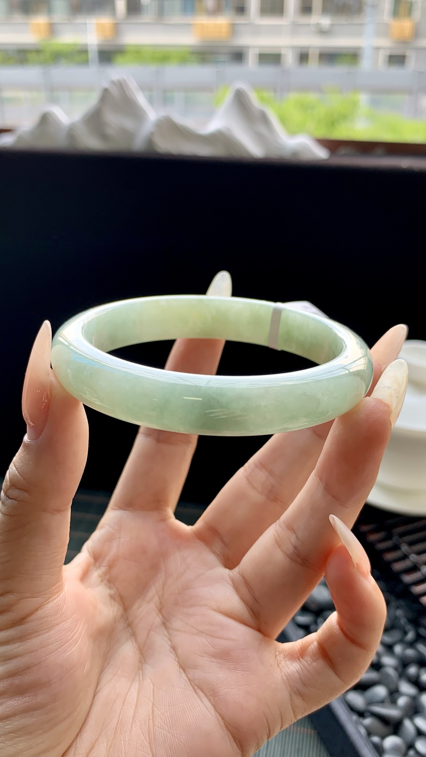 晴绿正圈手镯成品 HY-6674 尺寸：58-12-8