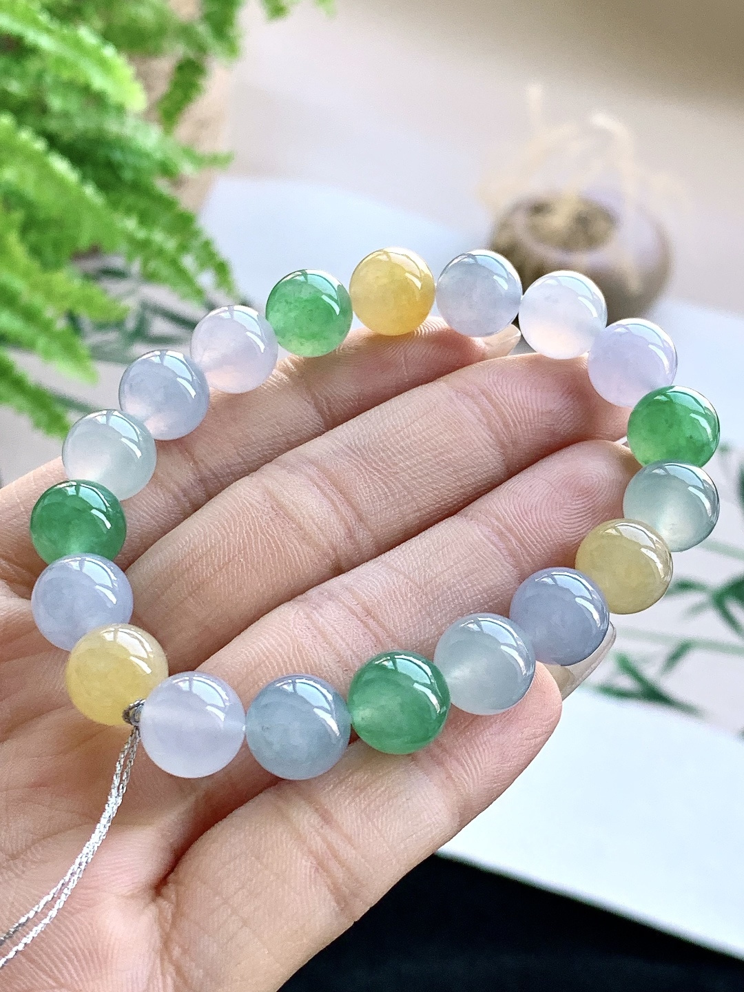 【珠子】️冰种多宝手链圆珠子手链 【说明】缅甸 性比高 【尺寸】10mm 【重量】33.2克