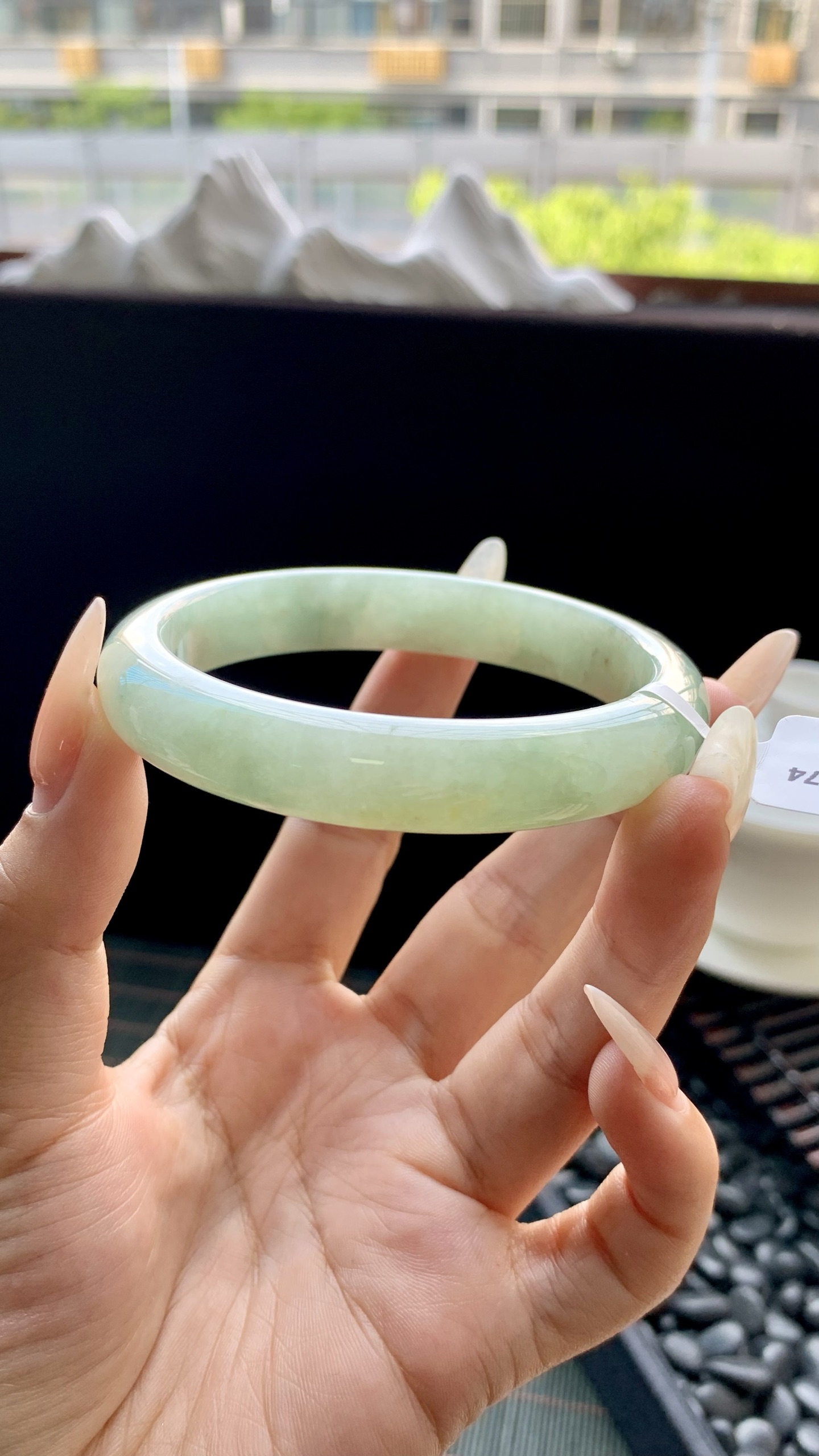 晴绿正圈手镯成品 HY-6674 尺寸：58-12-8