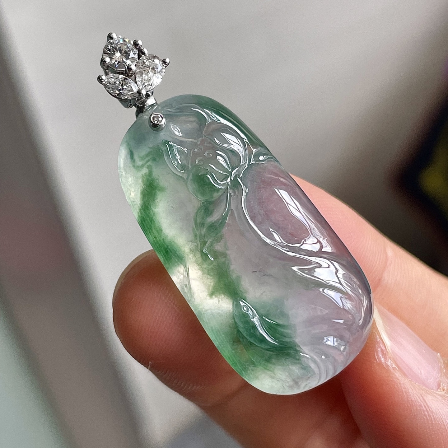 ️缅甸冰种飘花一品清廉吊坠，饱满水润，18k金镶嵌，无裂，裸石尺寸32.5/17.2/9--40.3编码0929好数字