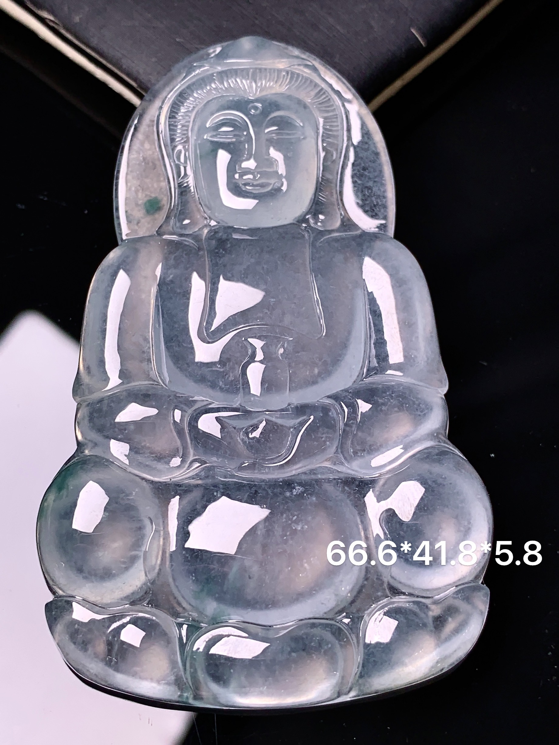 冰种观音菩萨吊坠 玉质细腻 色泽艳丽清新 水润亮眼 整体尺寸66.6*41.8*5.8 a8