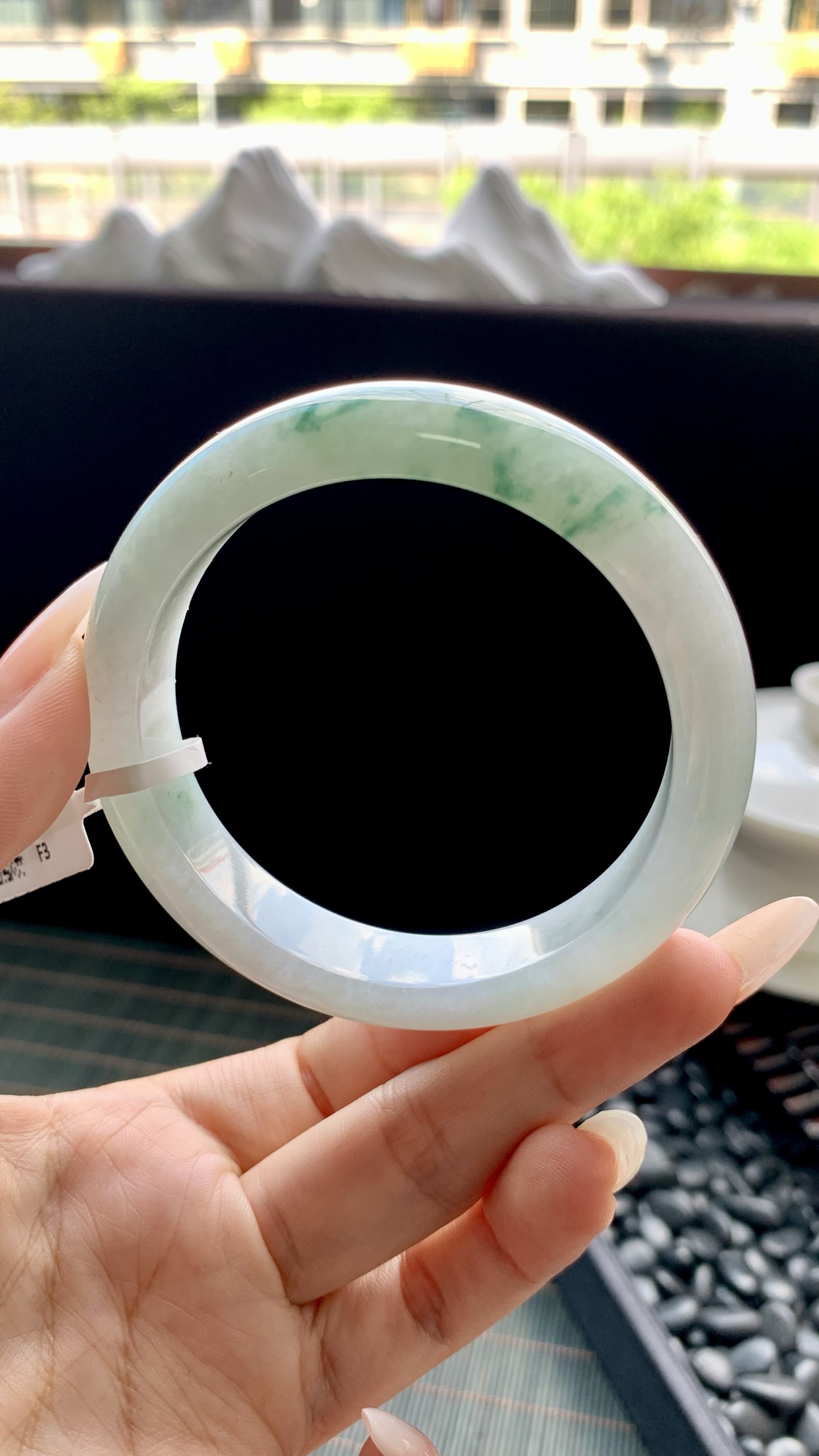 宽版飘花正圈手镯成品 HYY-9305 尺寸：56-13-9