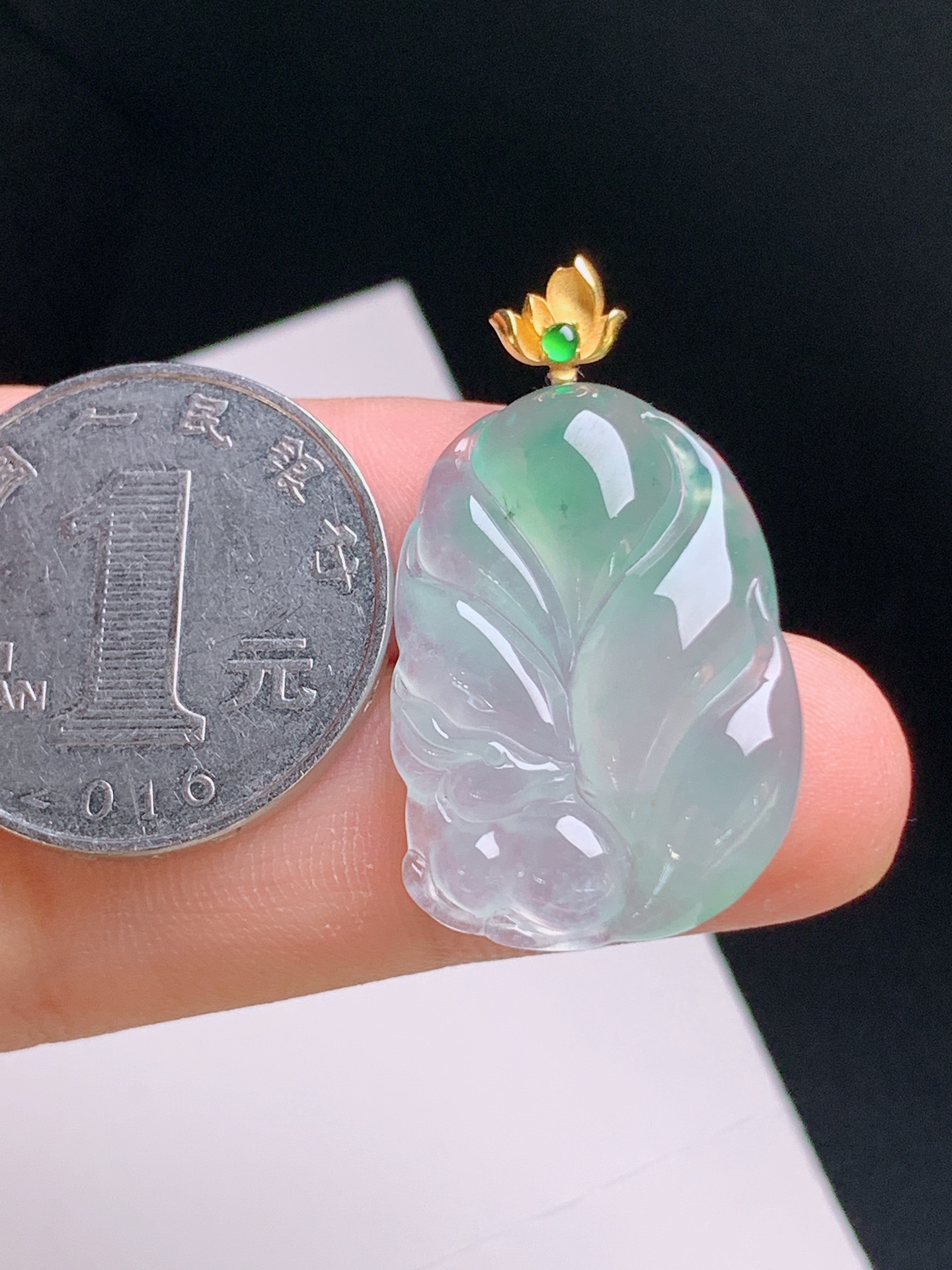 ️ 冰种飘花九尾狐吊坠，冰润起光，色泽清新，线条柔美，裸石26.5-19.1-5.933.8，530928