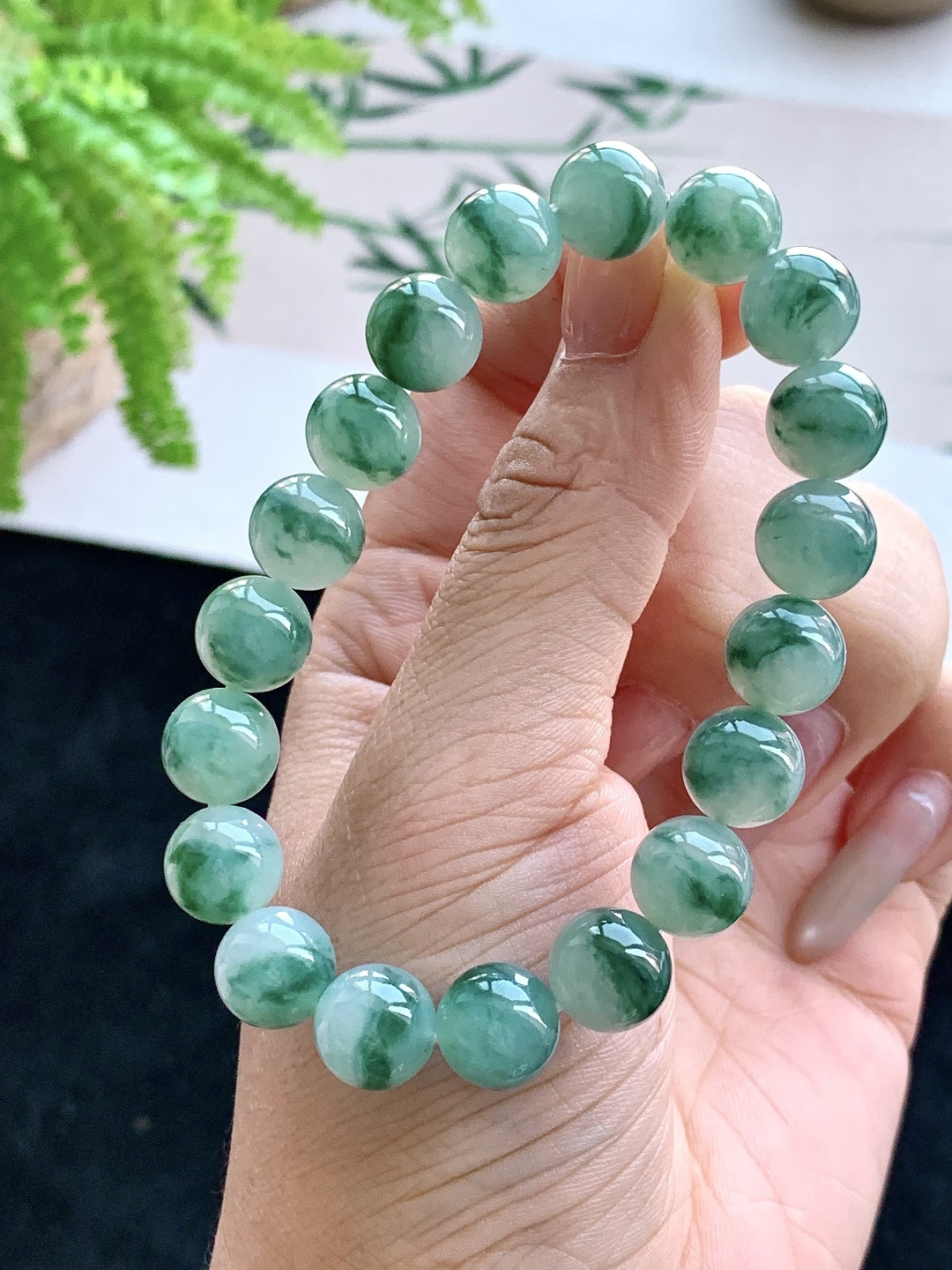 【珠子】️飘花手链圆珠子手链 【说明】缅甸 性比高 【尺寸】10mm 【重量】33.7克