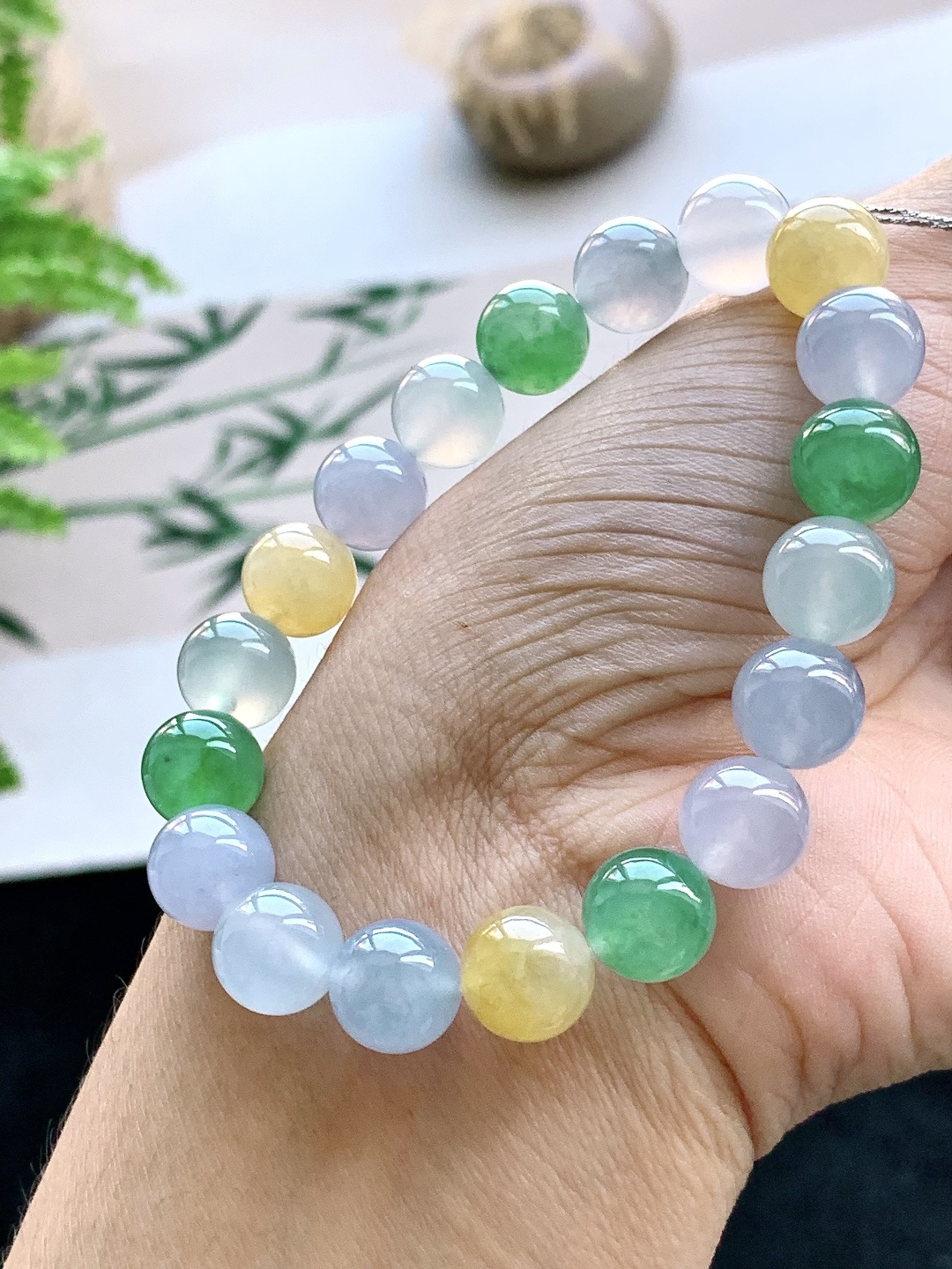 【珠子】️冰种多宝手链圆珠子手链 【说明】缅甸 性比高 【尺寸】10mm 【重量】33.2克