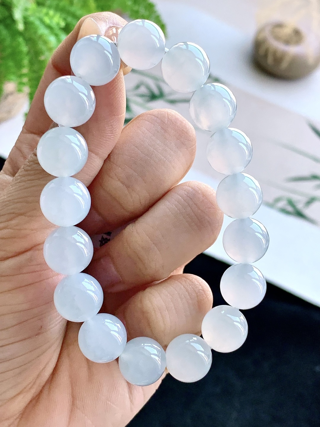 【珠子】️冰种手链圆珠子手链 【说明】缅甸 性比高 【尺寸】11.8mm 【重量】49.3克