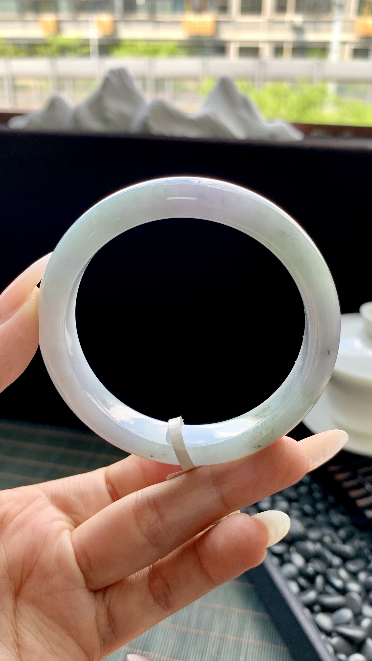 春彩飘花正圈手镯成品 HYY-9824 尺寸：55.5-12-8
