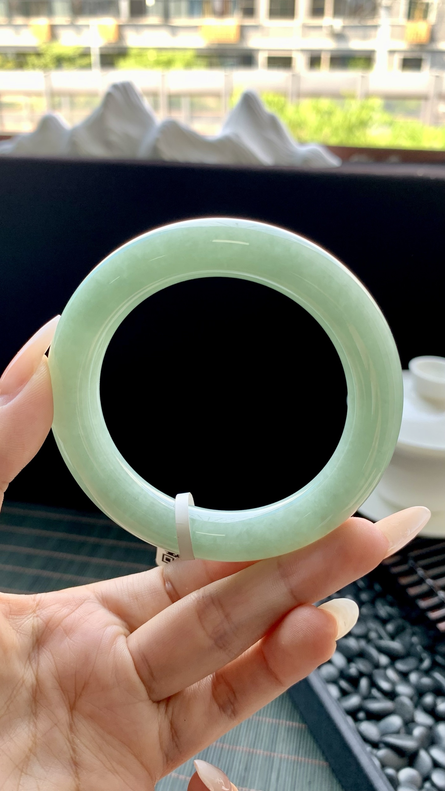 晴绿圆条手镯成品 HYY-201 尺寸：54.5-10-10