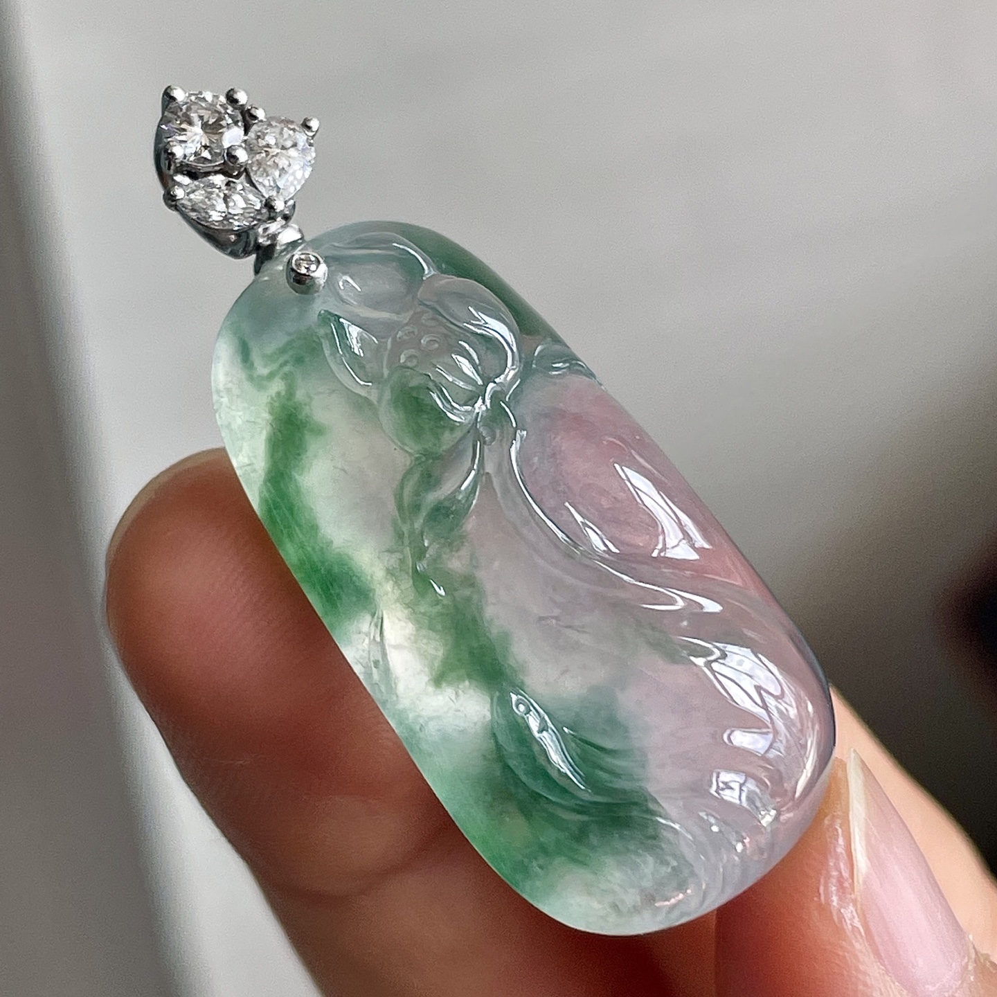 ️缅甸冰种飘花一品清廉吊坠，饱满水润，18k金镶嵌，无裂，裸石尺寸32.5/17.2/9--40.3编码0929好数字