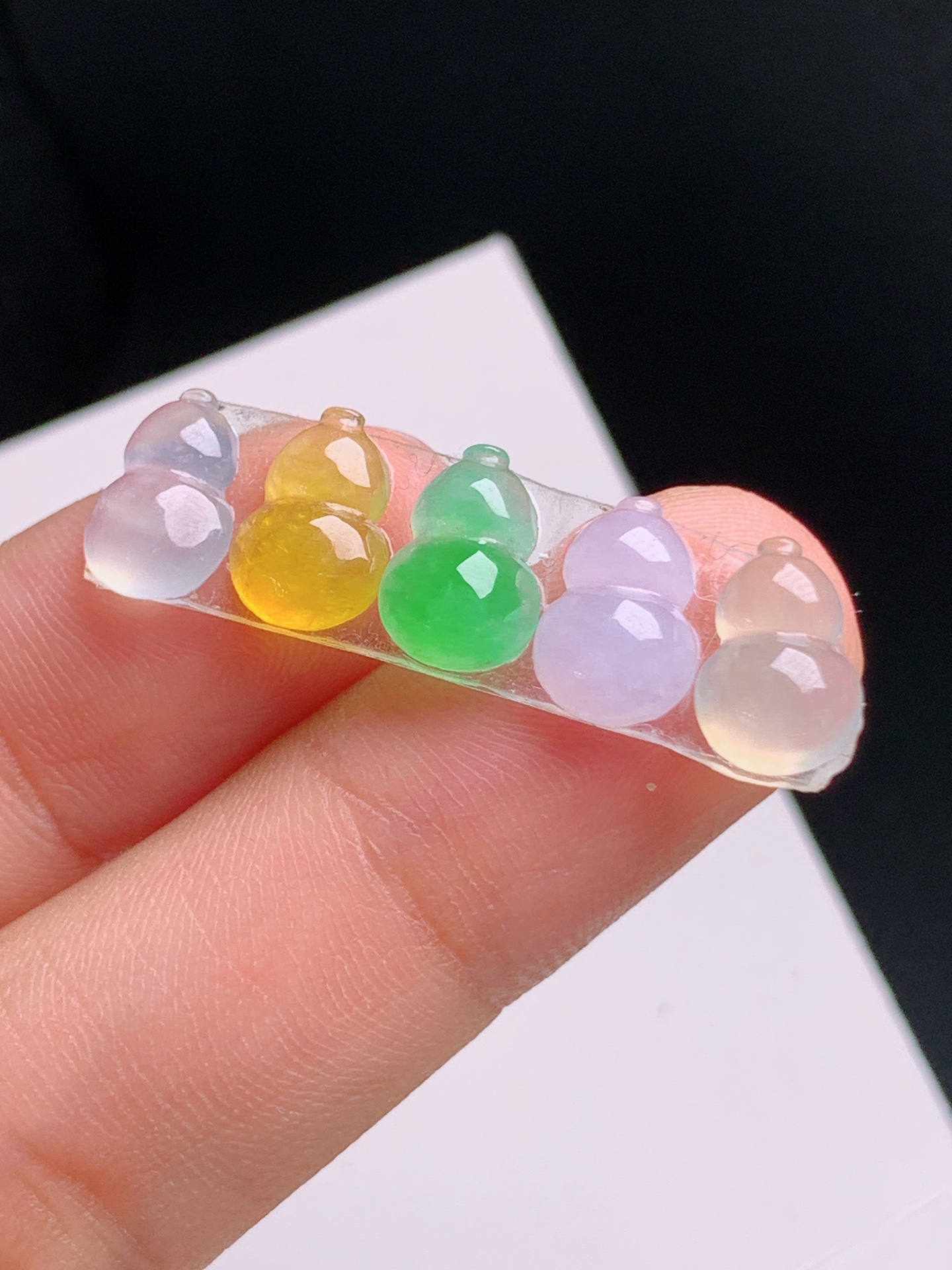 ️ 多宝葫芦一手，色彩丰富，冰润起光 裸石9.9-6.7-3.2 530928