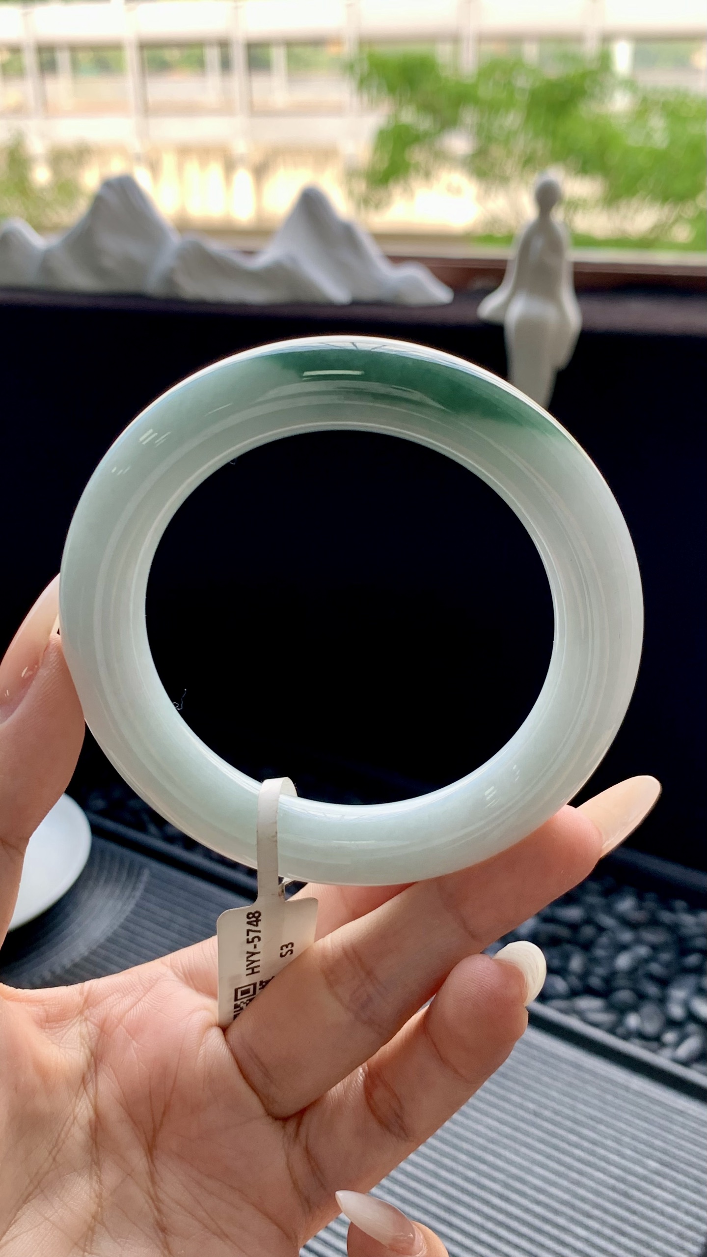 半山水圆条手镯成品 HYY-5748 尺寸：57-11.5-12