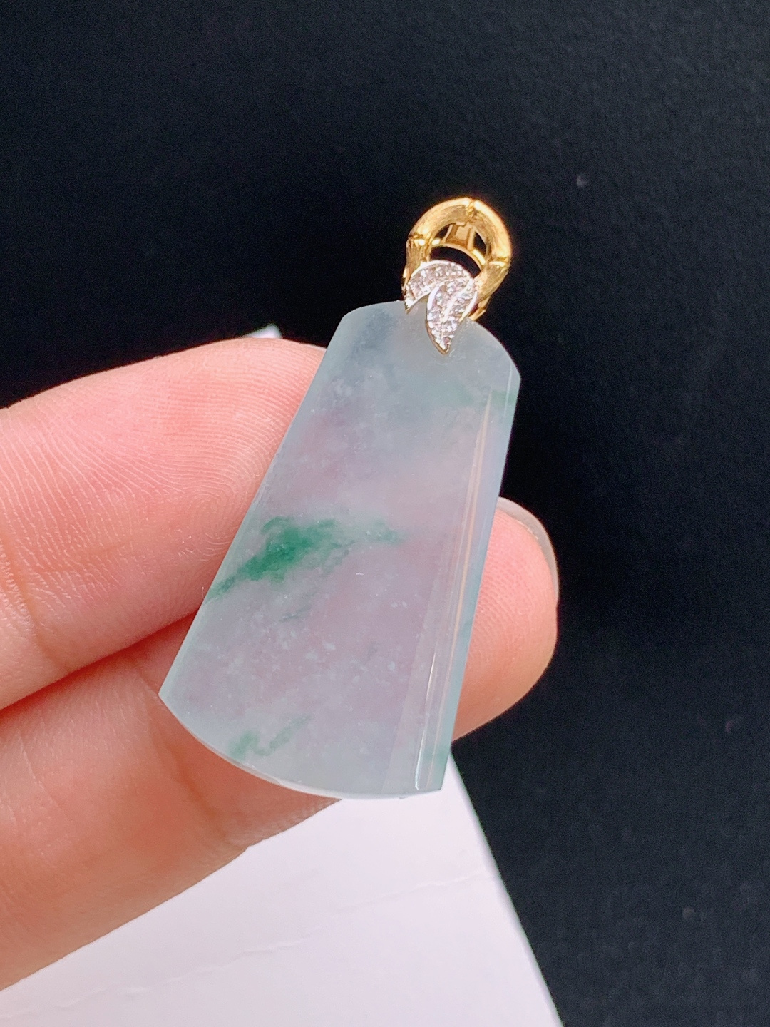️ 冰种飘花无事牌吊坠，清透起光，飘花飘逸，简约大气，裸石27.6-16.1-6.134