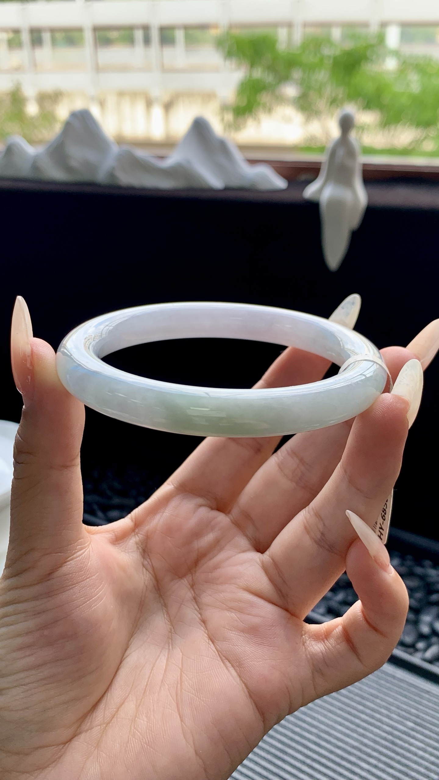 晴底半山水美人条圆条手镯成品 HY-6856 尺寸：60-9.5-9.5
