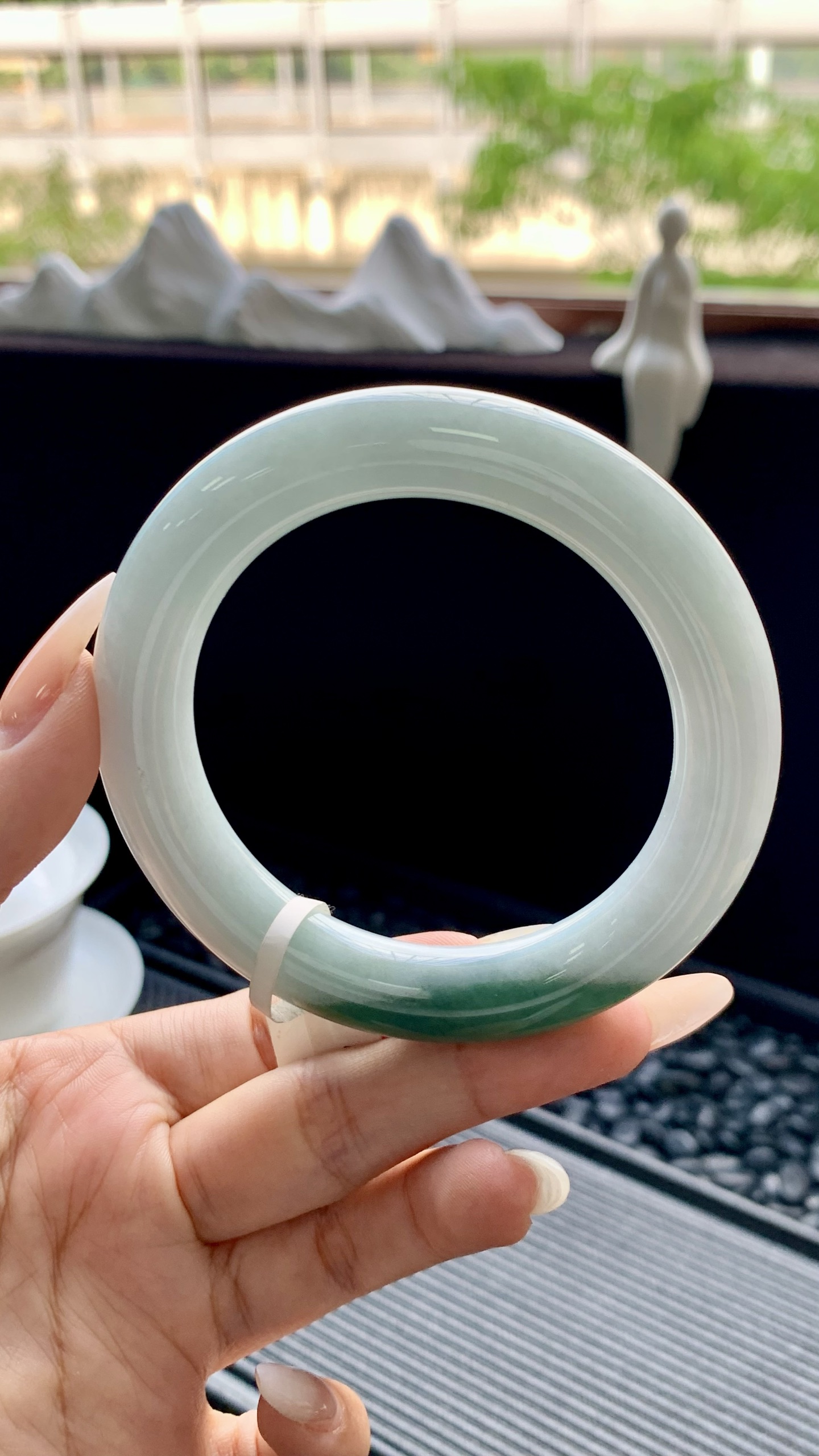 半山水圆条手镯成品 HYY-5748 尺寸：57-11.5-12