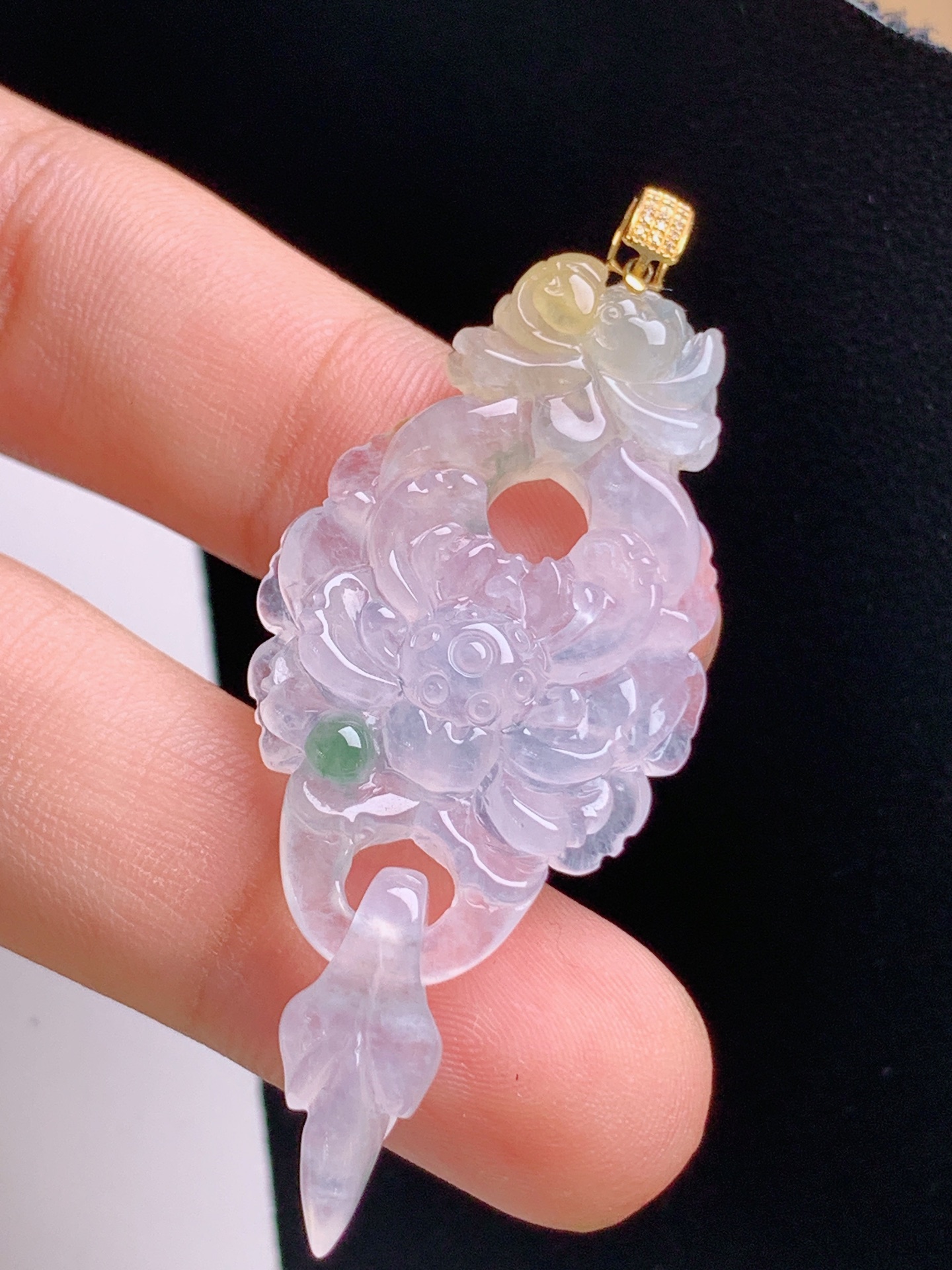 ️ 冰种飘花莲花吊坠，镂空精雕，冰透起光 530918
