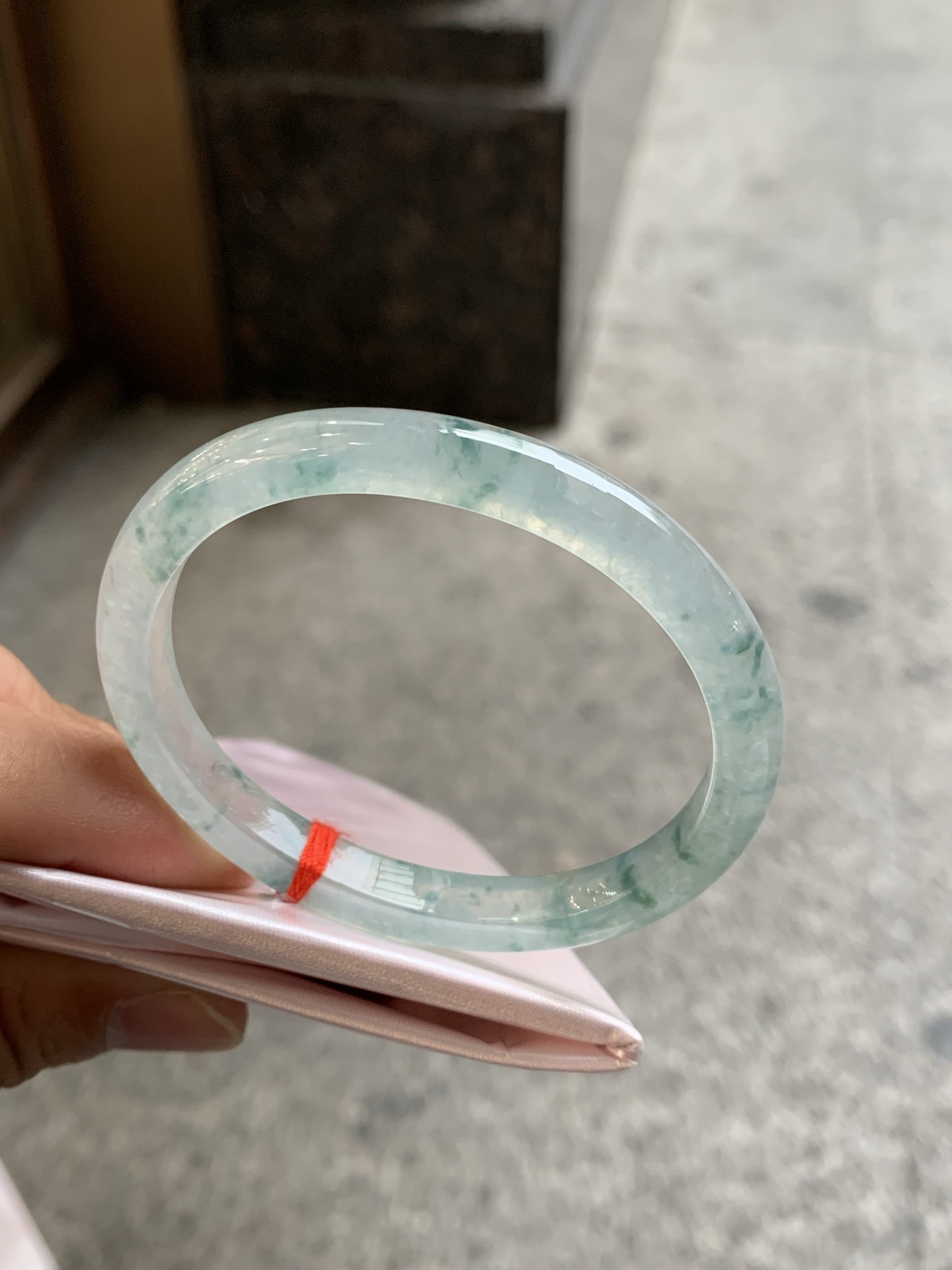贵妃 54.5-47-7.6-6.7 1001-118MJ0427 打灯有结构细纹