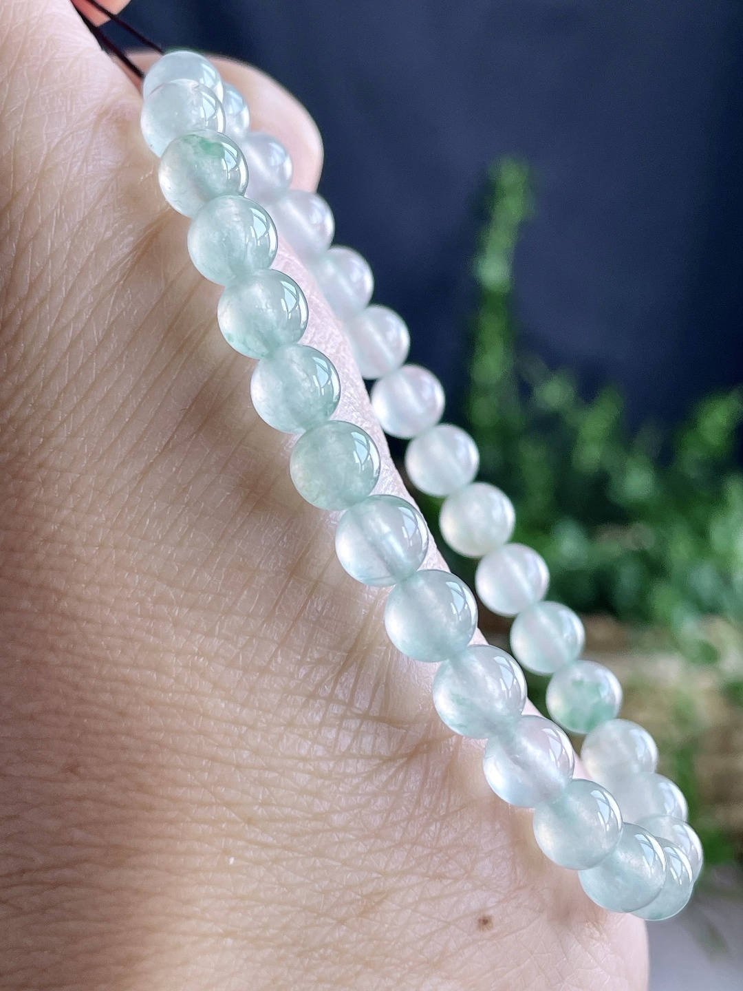 【珠子】冰种飘花手链圆珠珠子手链 【说明】缅甸 性比高 【尺寸】6mm 【重量】11克