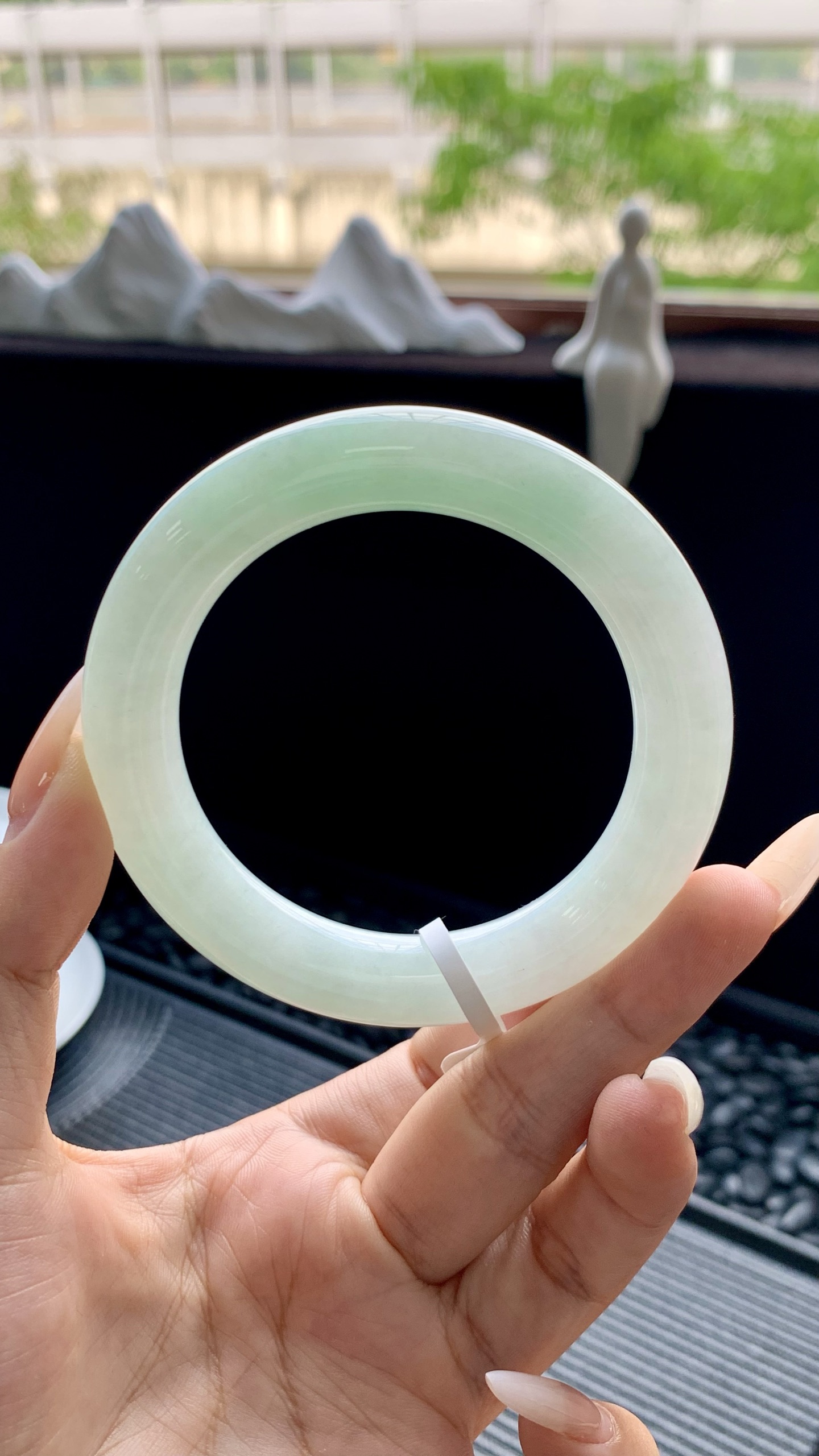 晴绿圆条手镯成品 HYY-5430 尺寸：54-11-11