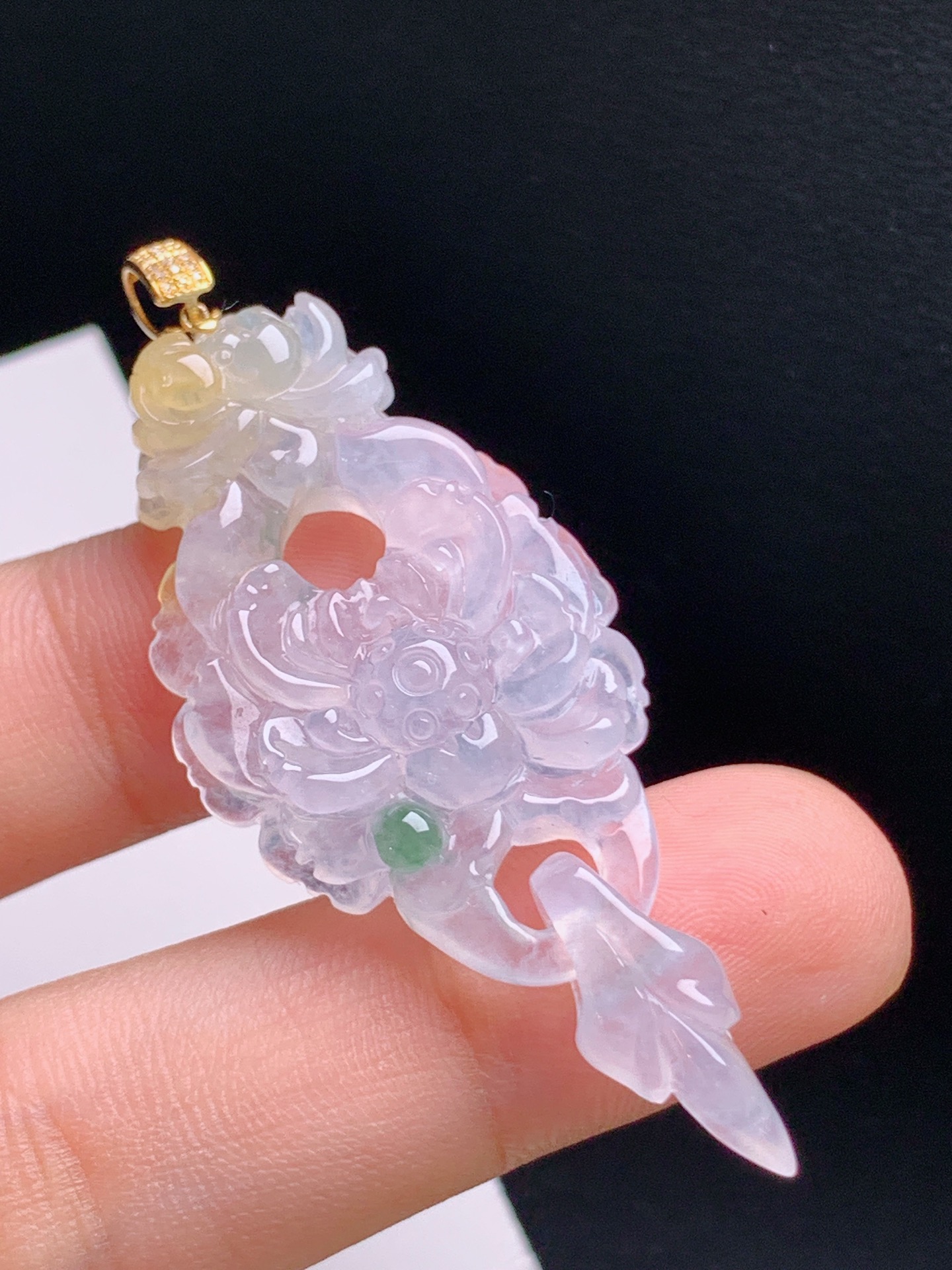 ️ 冰种飘花莲花吊坠，镂空精雕，冰透起光 530918