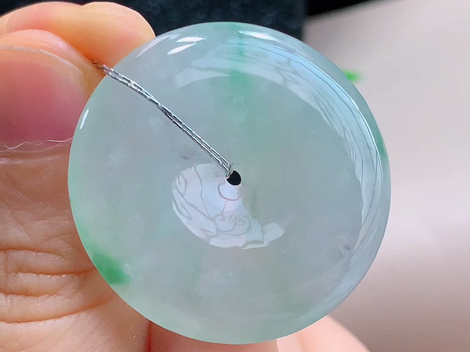 ️ 平安扣，无裂，尺寸33.0-6.0mm，包A附证书