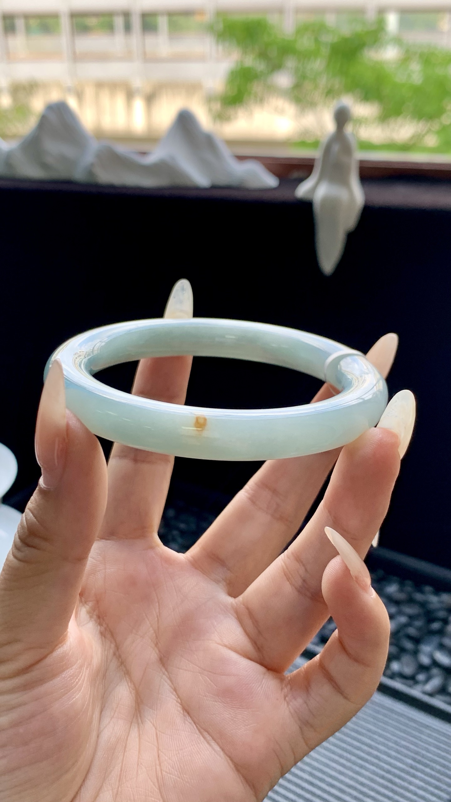 湖水绿洒金圆条美人条手镯成品 HYC-552 尺寸：58-10-10