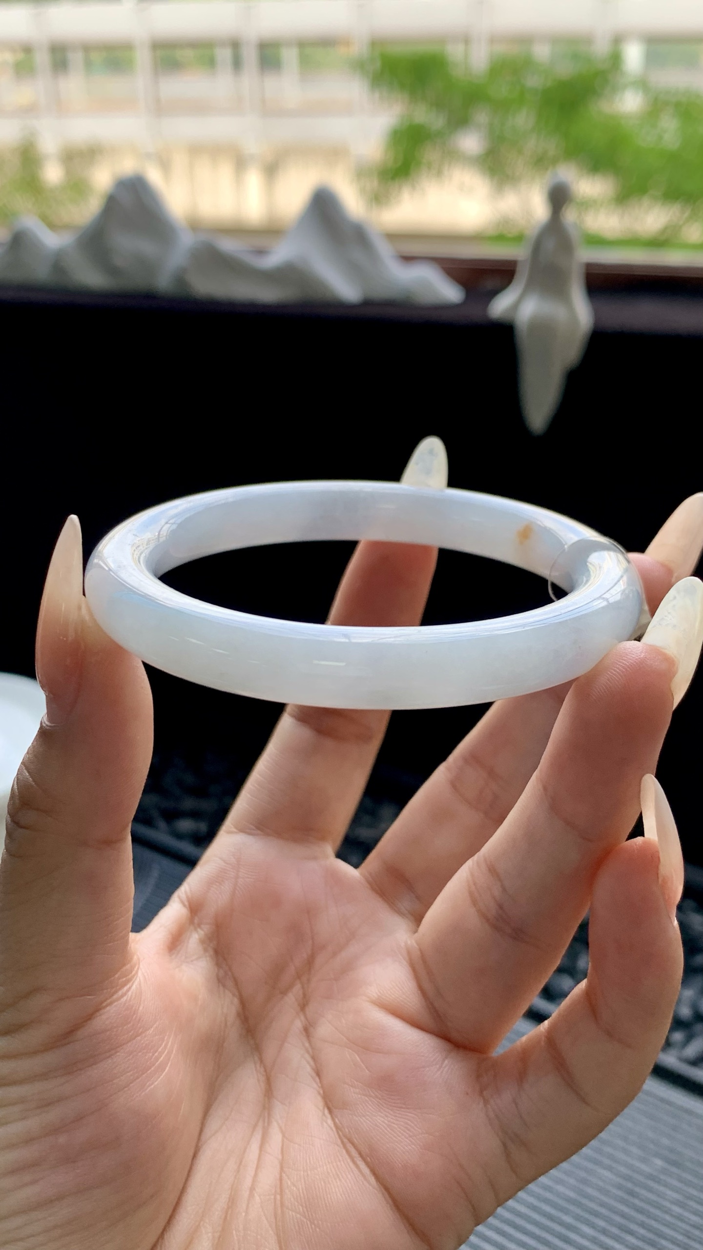 冰晴底洒金圆条美人条手镯成品 HYY-7749 尺寸：55-9-9