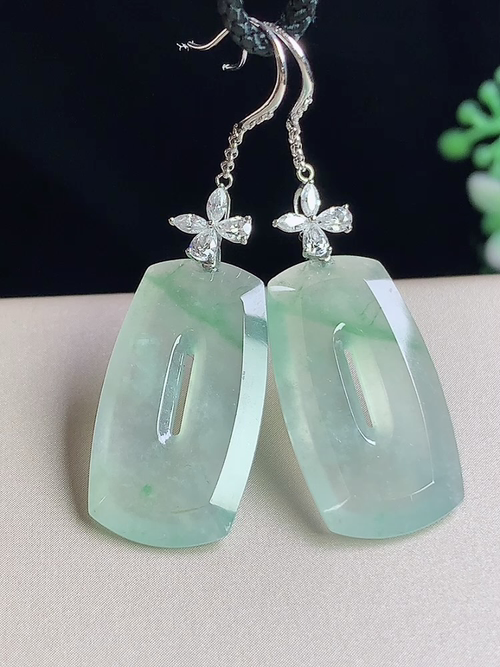 18k金镶冰飘花福贝耳环，无裂，尺寸22.5-12.4-2.6mm，S02fgd