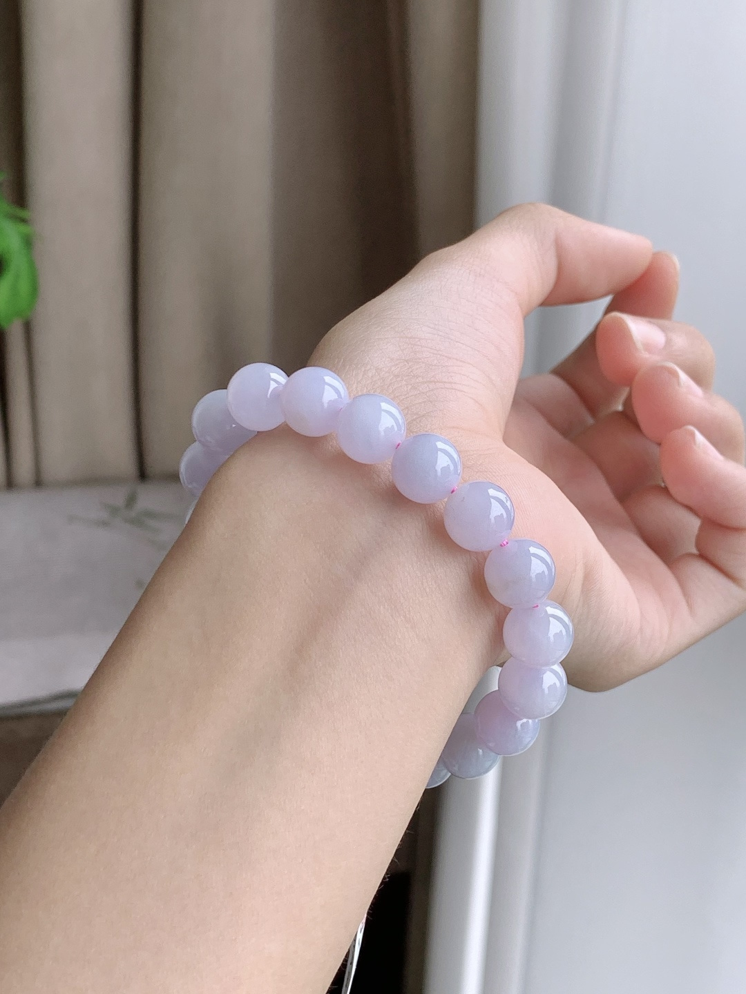 【珠子】冰手串圆珠子手串 【说明】缅甸 性比高 【尺寸】9.8mm 【重量】31.8克