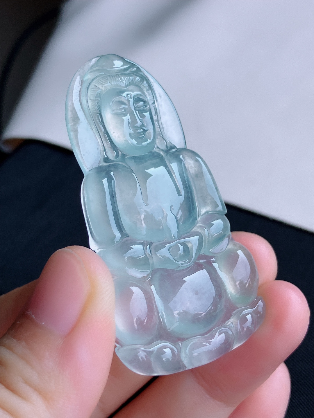️，冰种观音，荧光闪闪，面容慈祥，尺寸59.8/32.3/6.5/自然光实拍