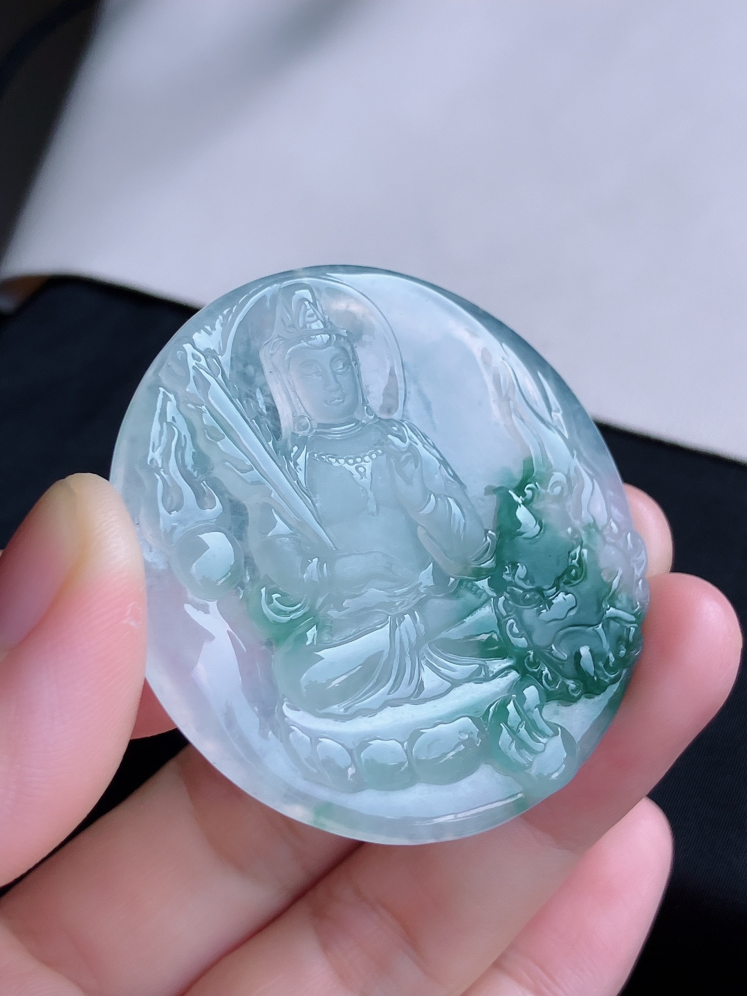 ️，冰种飘花文殊观音，晶莹剔透，花色清爽，尺寸51.3/5/自然光实拍