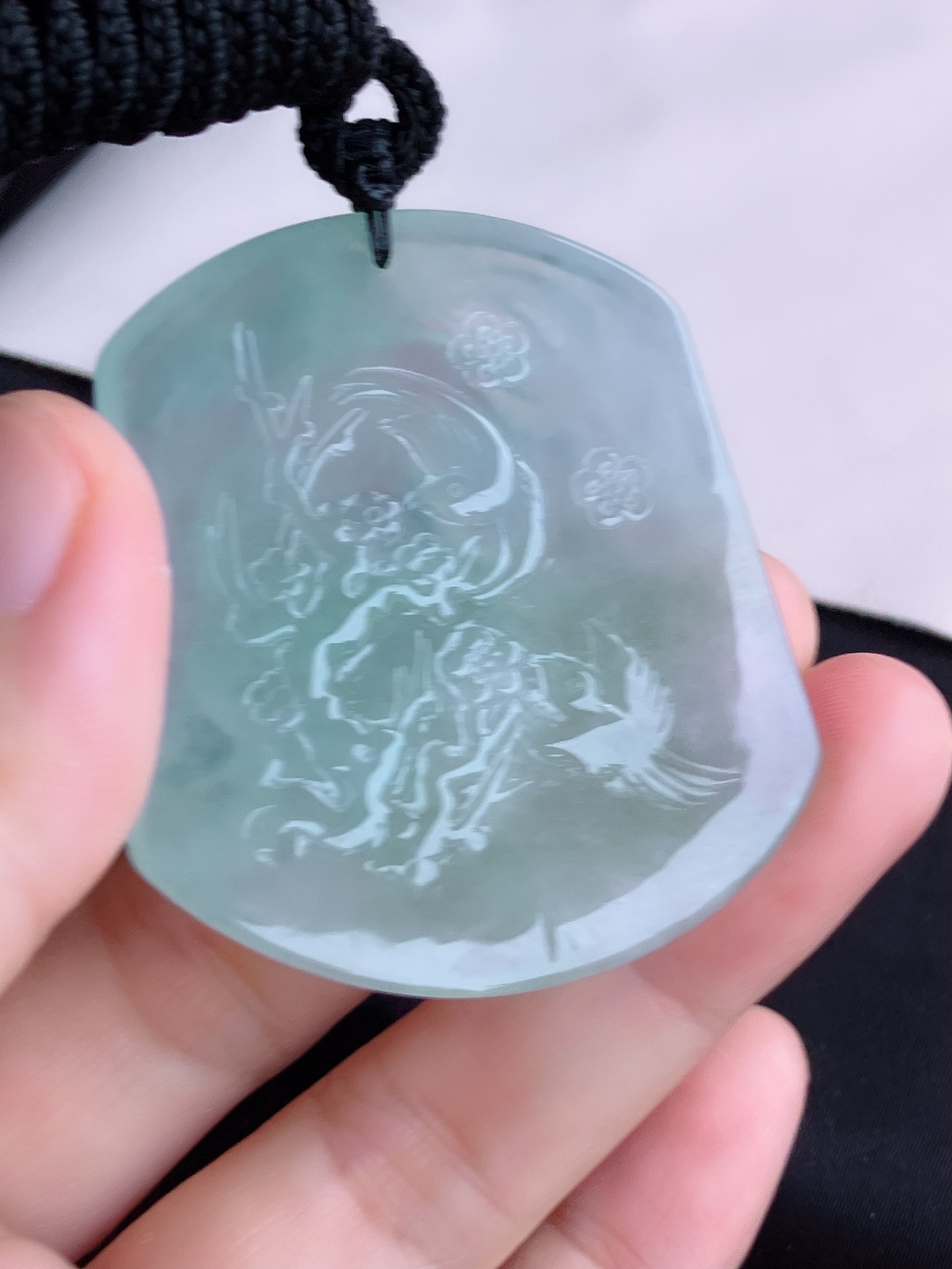 ️底色生肖虎牌，晶莹剔透，尺寸53/44.5/5.3/自然光实拍