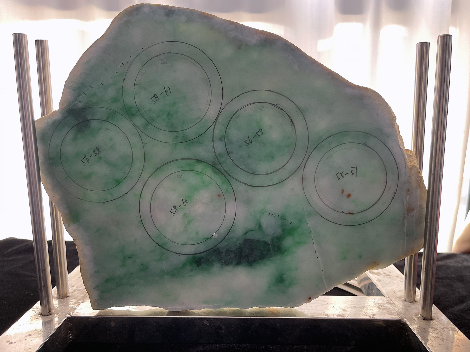 翡翠板料，⭕️正圈可做55-57