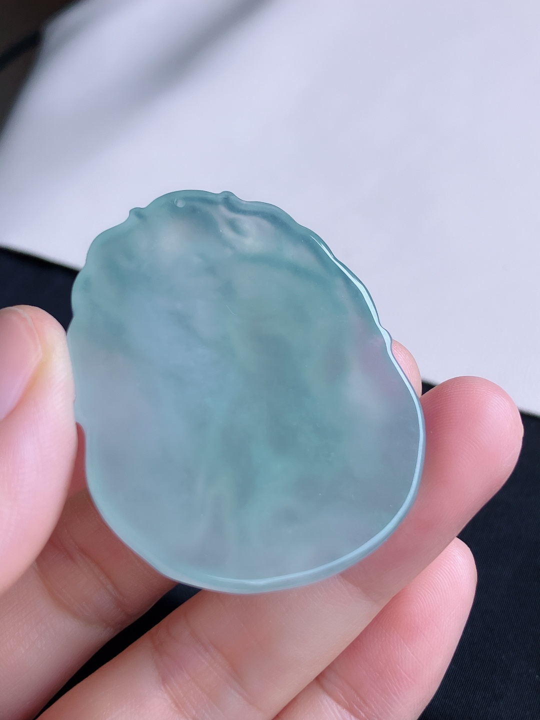 ️底色生肖虎牌，晶莹剔透，尺寸48/38.6/5.6/自然光实拍